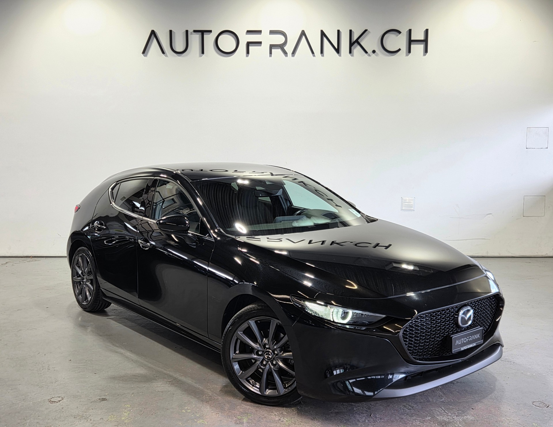 MAZDA 3 Hatchback 2.0 180 Ambition-image-11