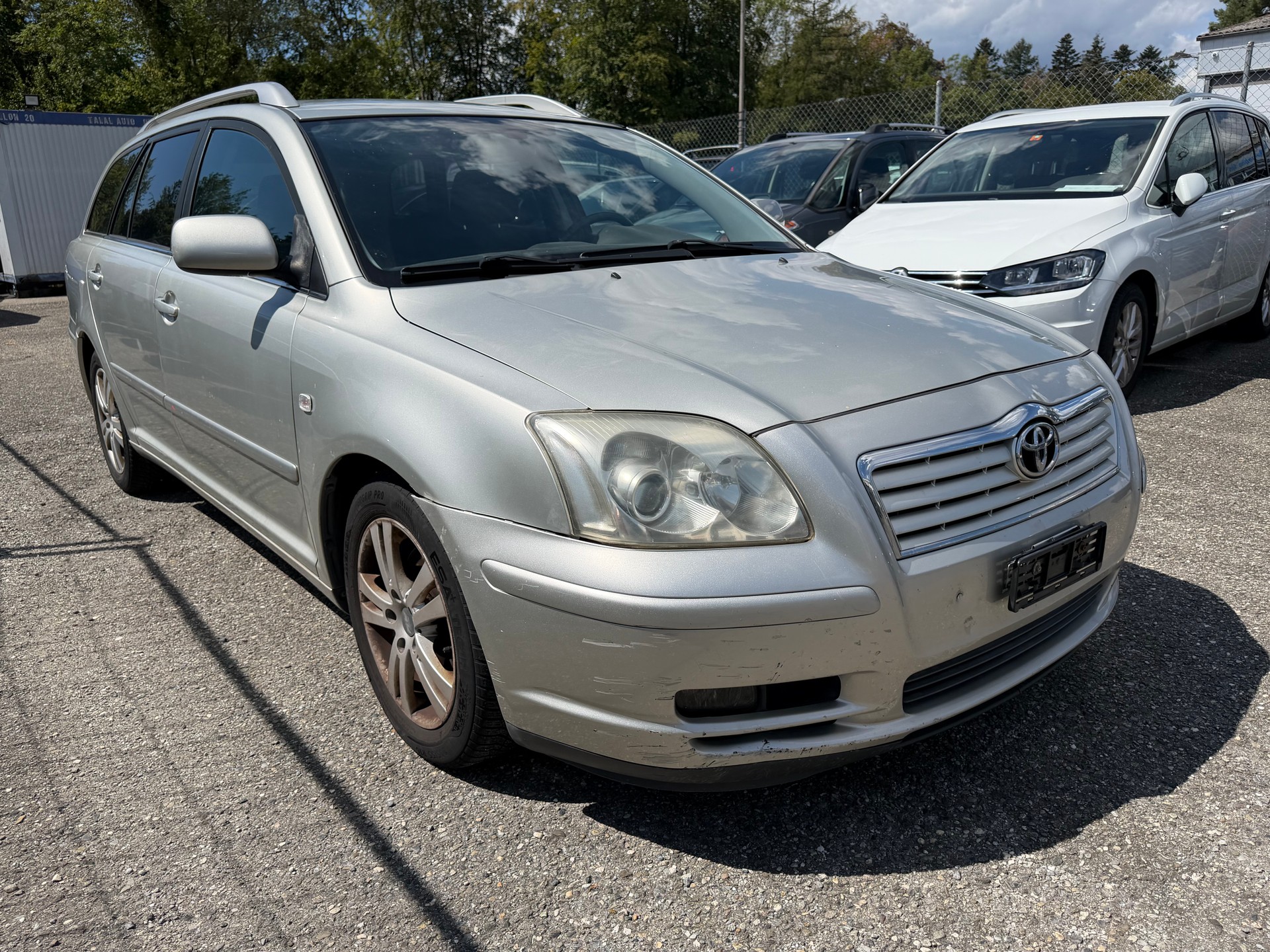 TOYOTA Avensis 2.2D-4 D Linea Sol Sportswagon-image-0
