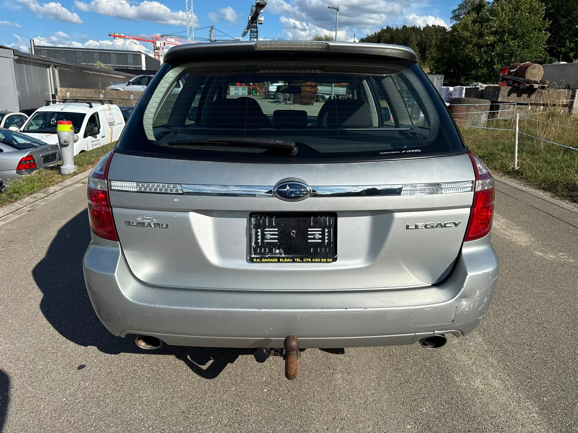 SUBARU Legacy 2.0R AWD Swiss-image-6