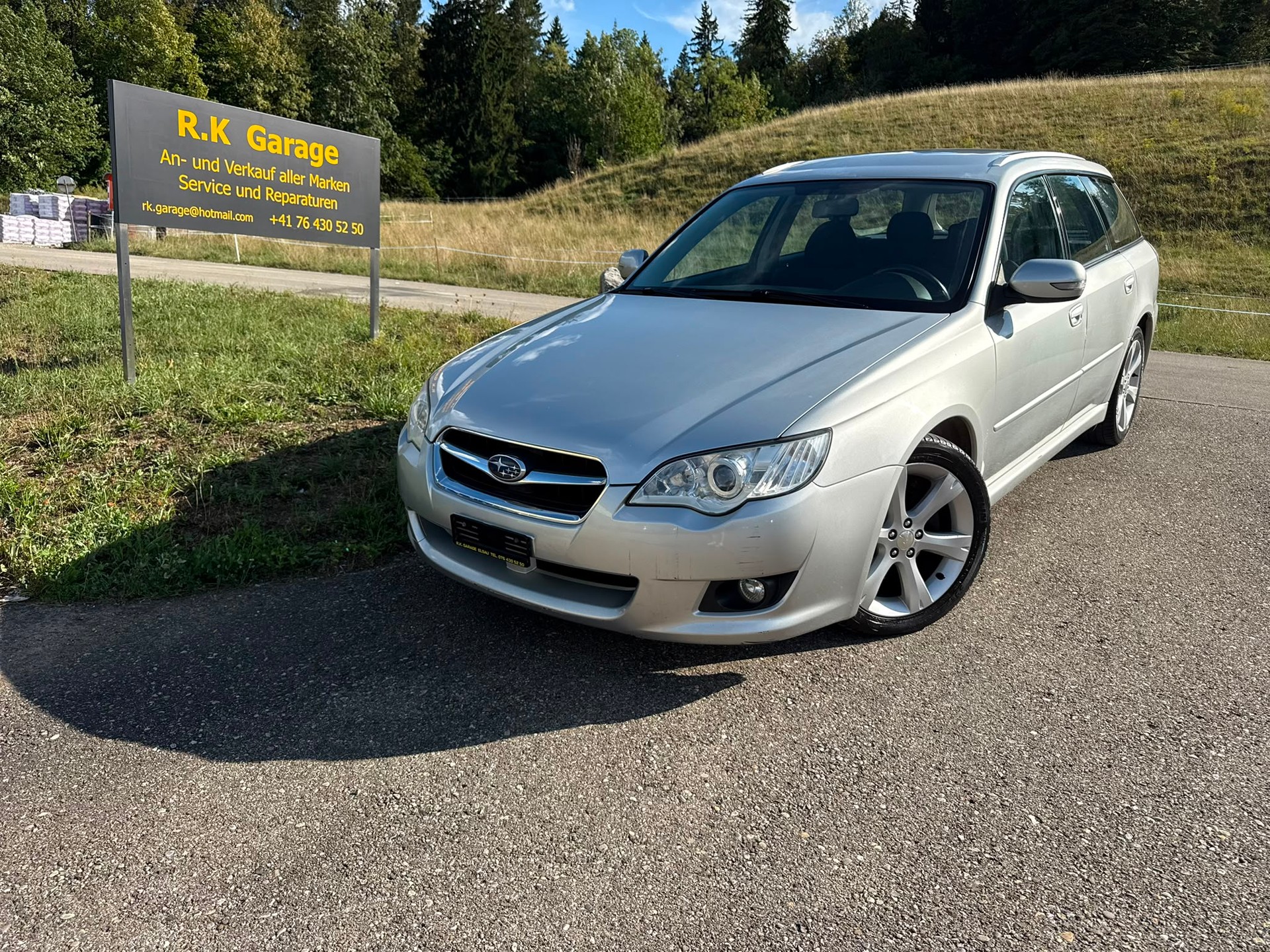 SUBARU Legacy 2.0R AWD Swiss-image-0