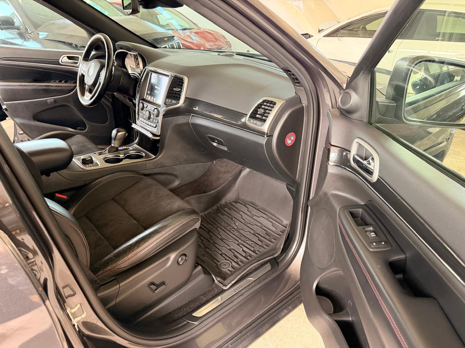 JEEP Grand Cherokee 3.0 CRD Trailhawk Automatic-image-13