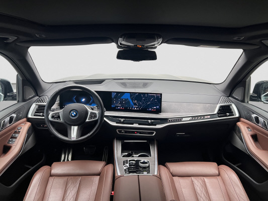 BMW X5 xDr 50e M Sport Pro-image-10