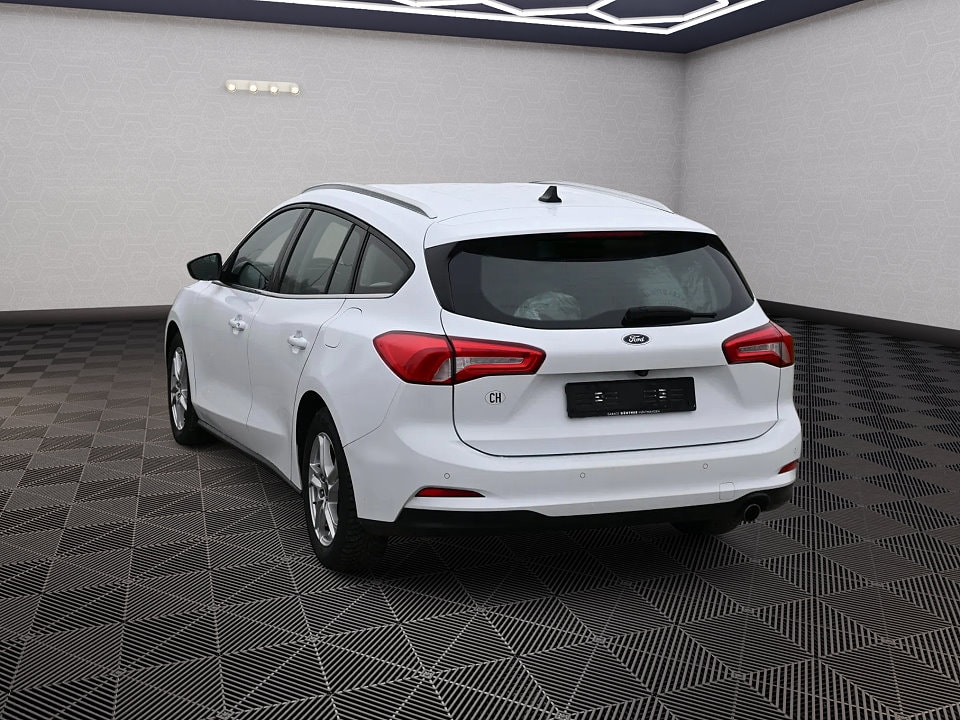 FORD Focus 1.5 SCTi Trend+ Automatic-image-3