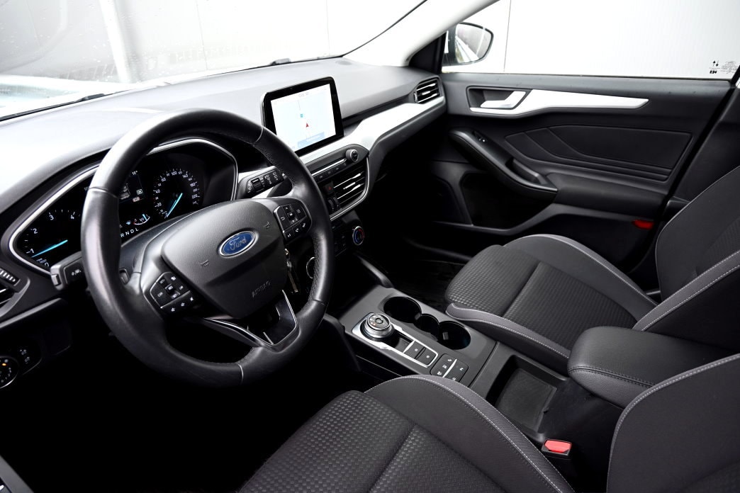 FORD Focus 1.5 SCTi Trend+ Automatic-image-8