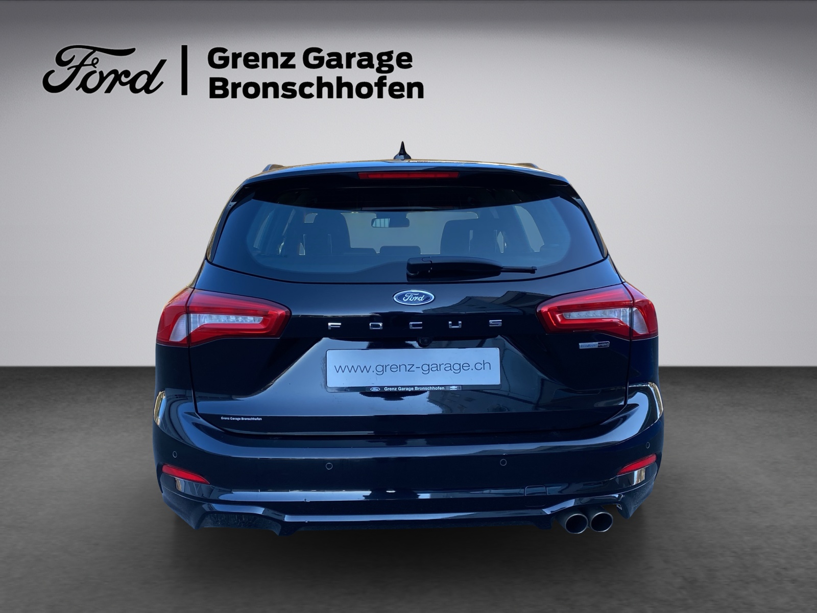 FORD Focus Station Wagon 1.0i EcoB Hybrid 155 ST-Line-image-3