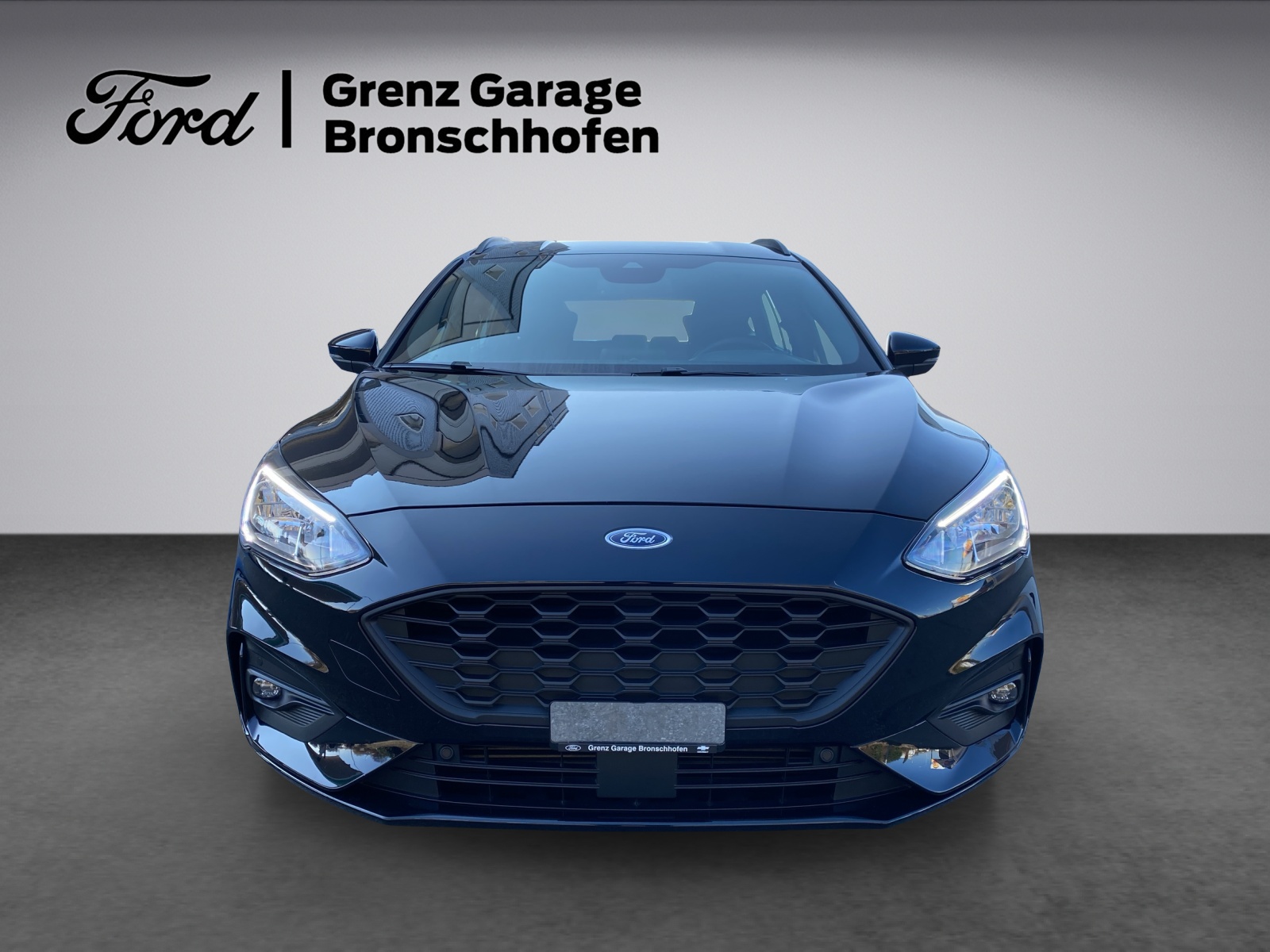 FORD Focus Station Wagon 1.0i EcoB Hybrid 155 ST-Line-image-4