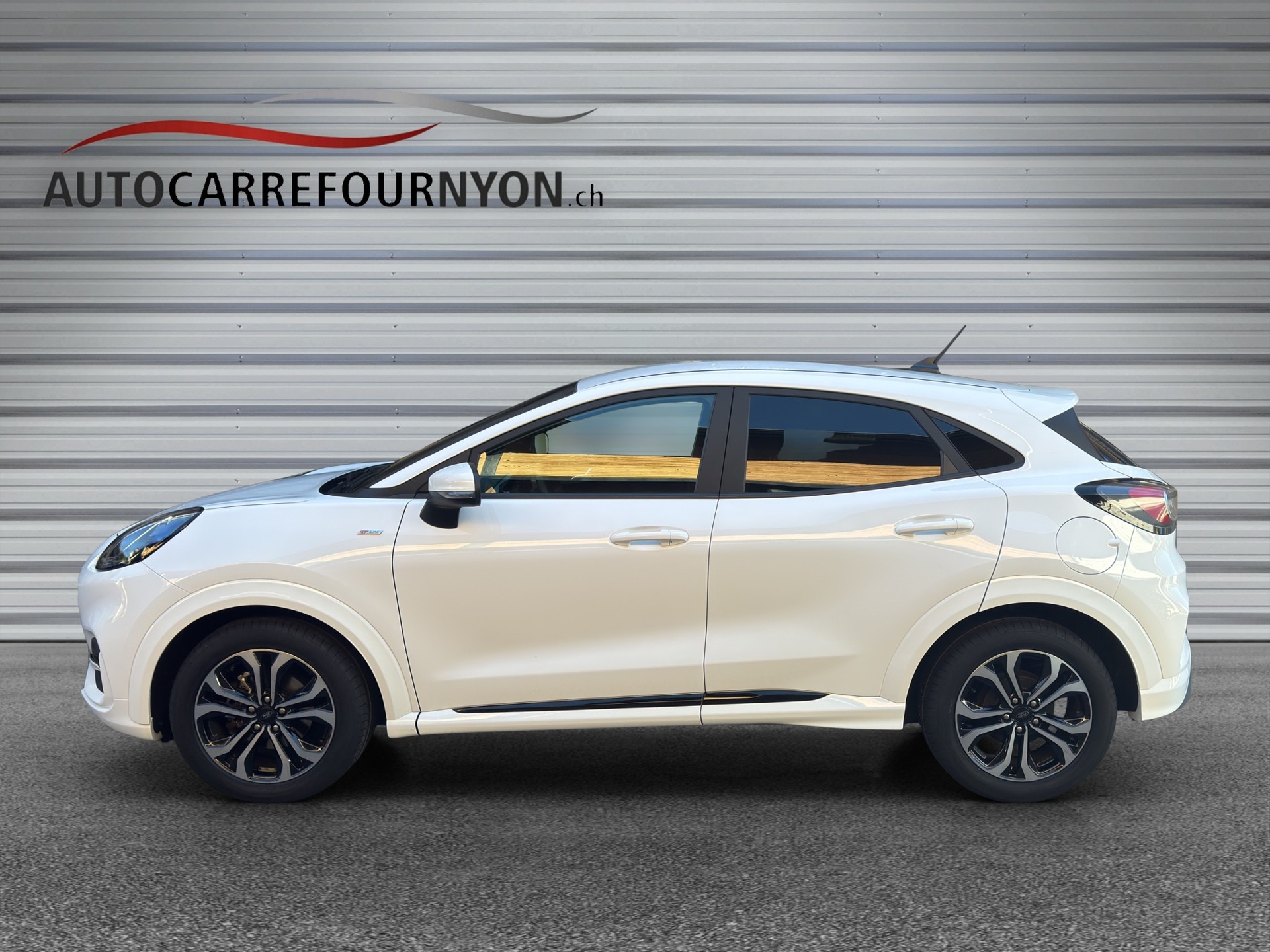 FORD Puma 1.0 EcoBosst ST-Line X Design Automat-image-2