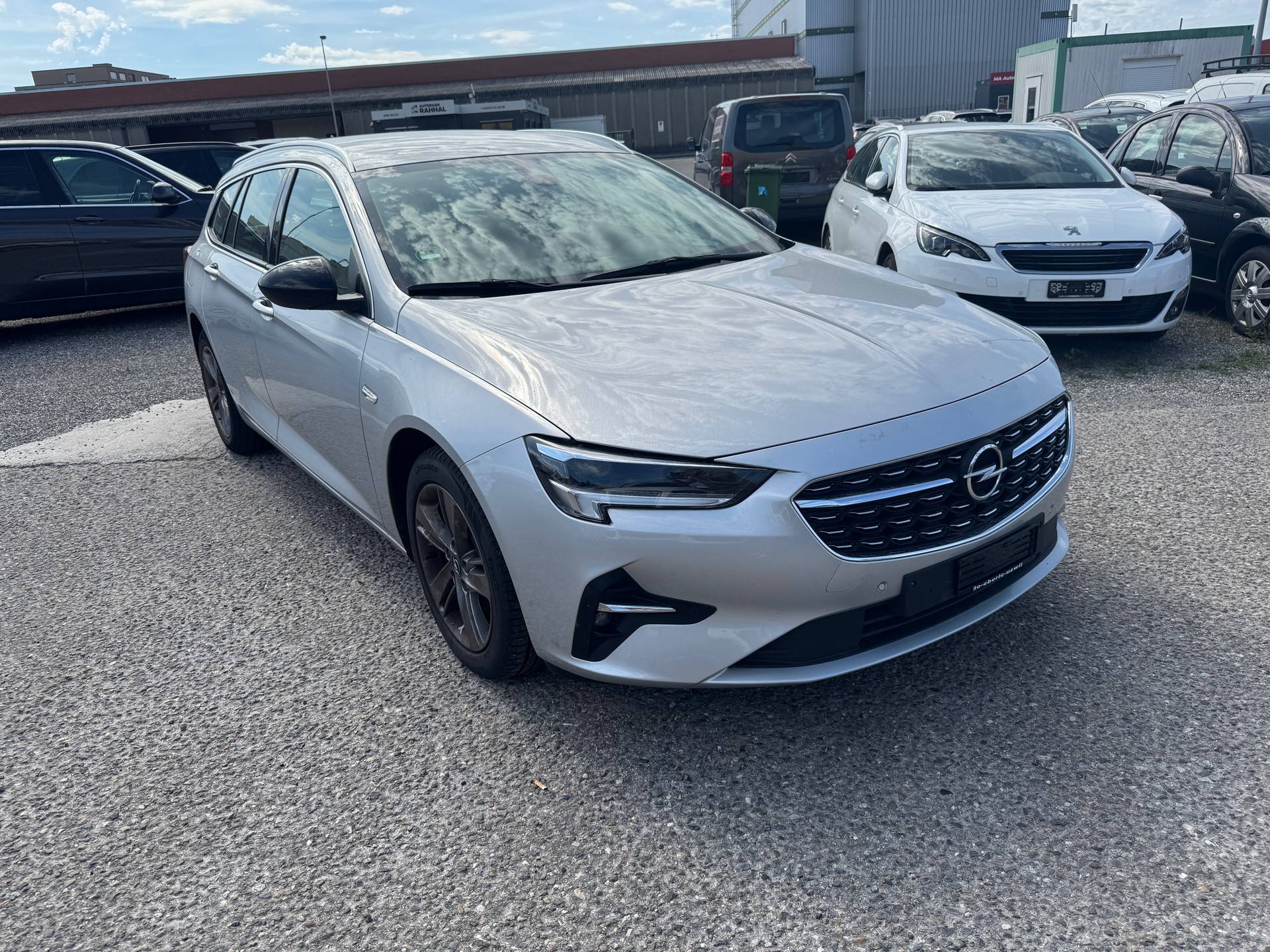 OPEL Insignia 1.5 CDTI Sports Tourer Elegance-image-1