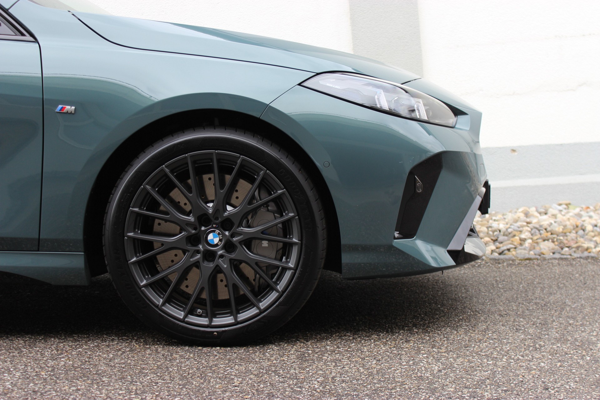 BMW M135 xDrive M Technik Paket Cape York Grün metallic 🎉0.0%-LEASINGAKTION🎉-image-6