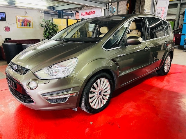 FORD S-Max 2.0 SCTi TitaniumS PowerShift-image-12