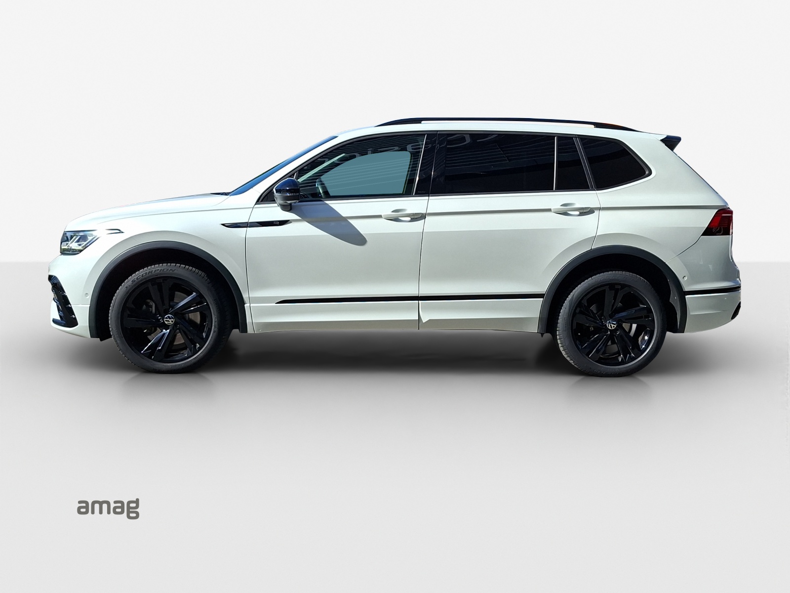 VW Tiguan Allspace 2.0TSI R-Line 4Motion DSG-image-1