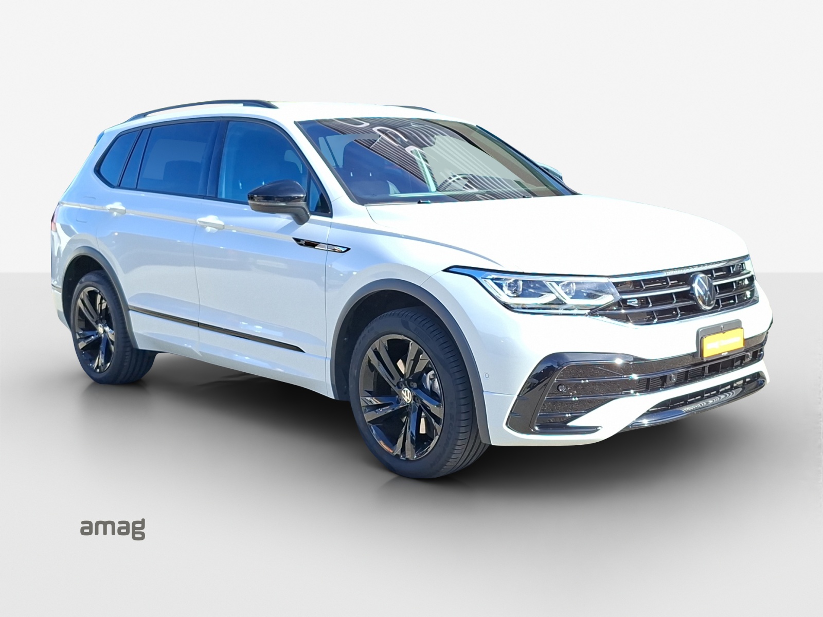 VW Tiguan Allspace 2.0TSI R-Line 4Motion DSG-image-5