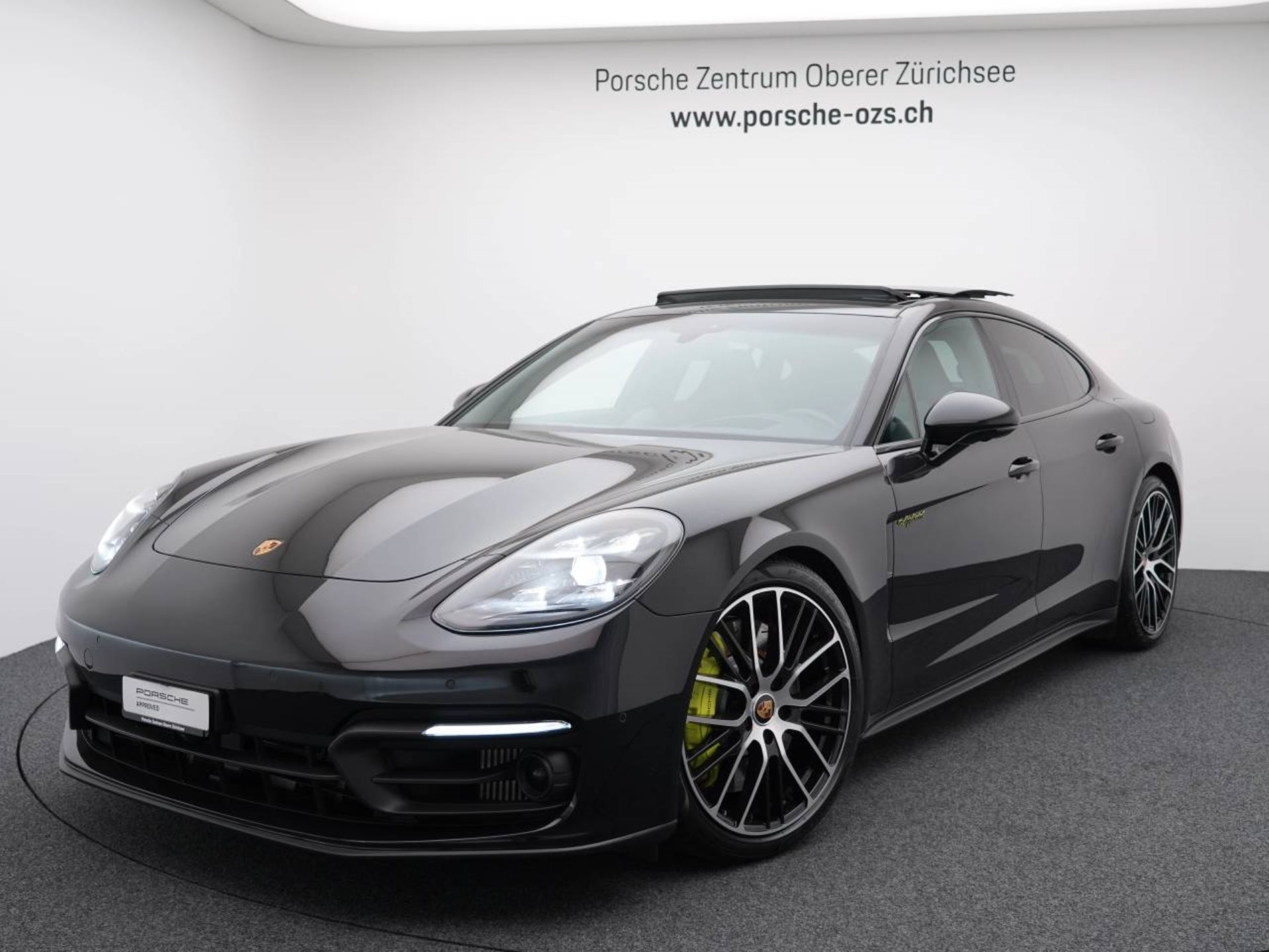PORSCHE Panamera 4S E-Hybrid-image-0