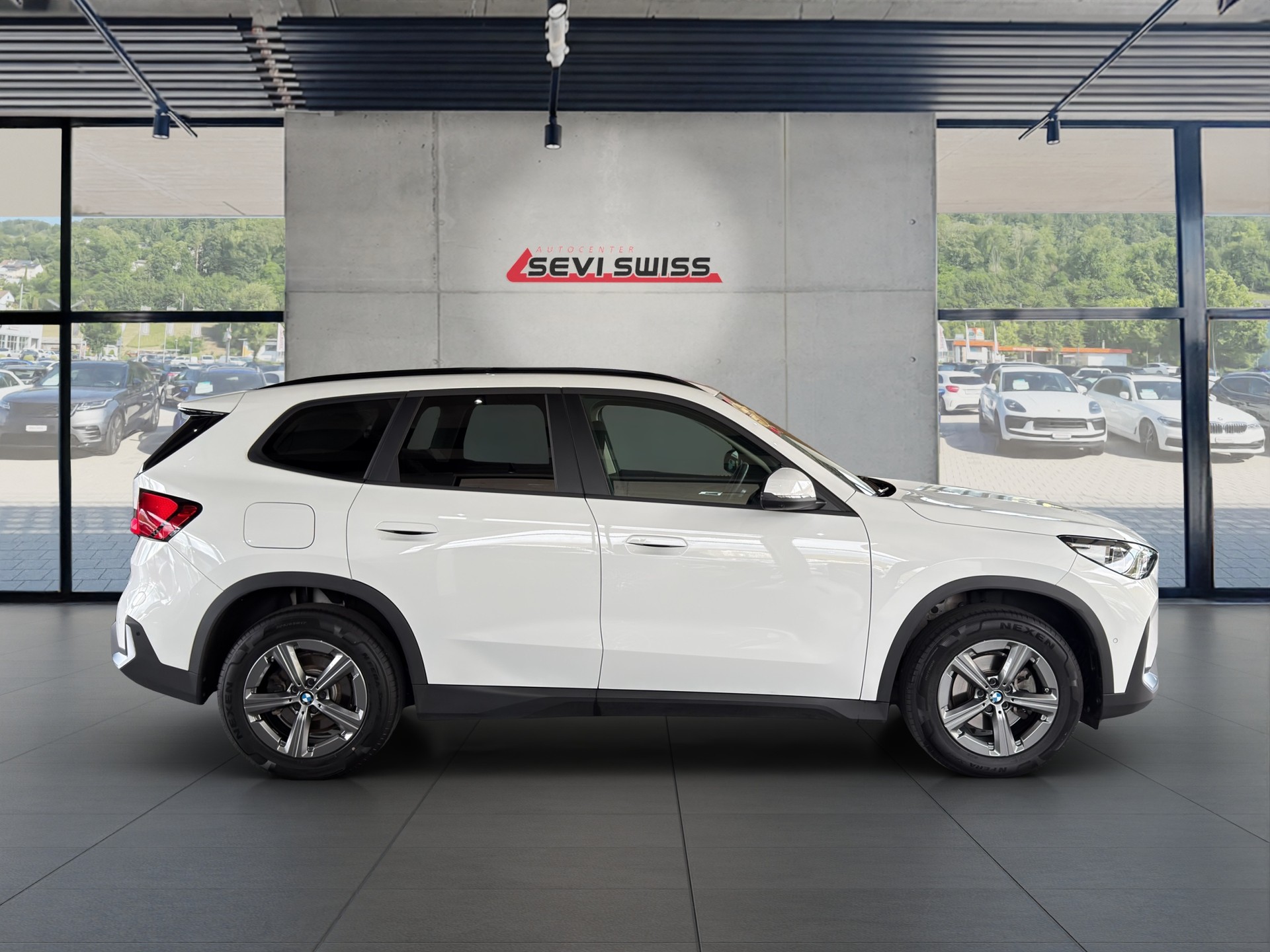 BMW X1 xDrive 20d 48V*Ab MFK,BMW Werksgarantie bis 11.2026*-image-1