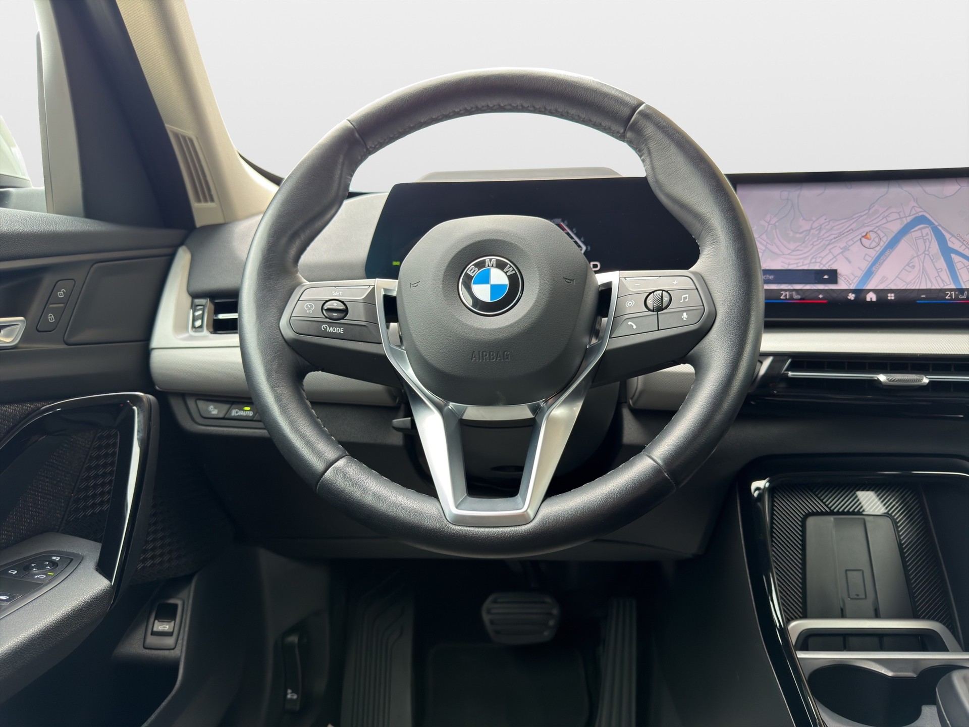 BMW X1 xDrive 20d 48V*Ab MFK,BMW Werksgarantie bis 11.2026*-image-9