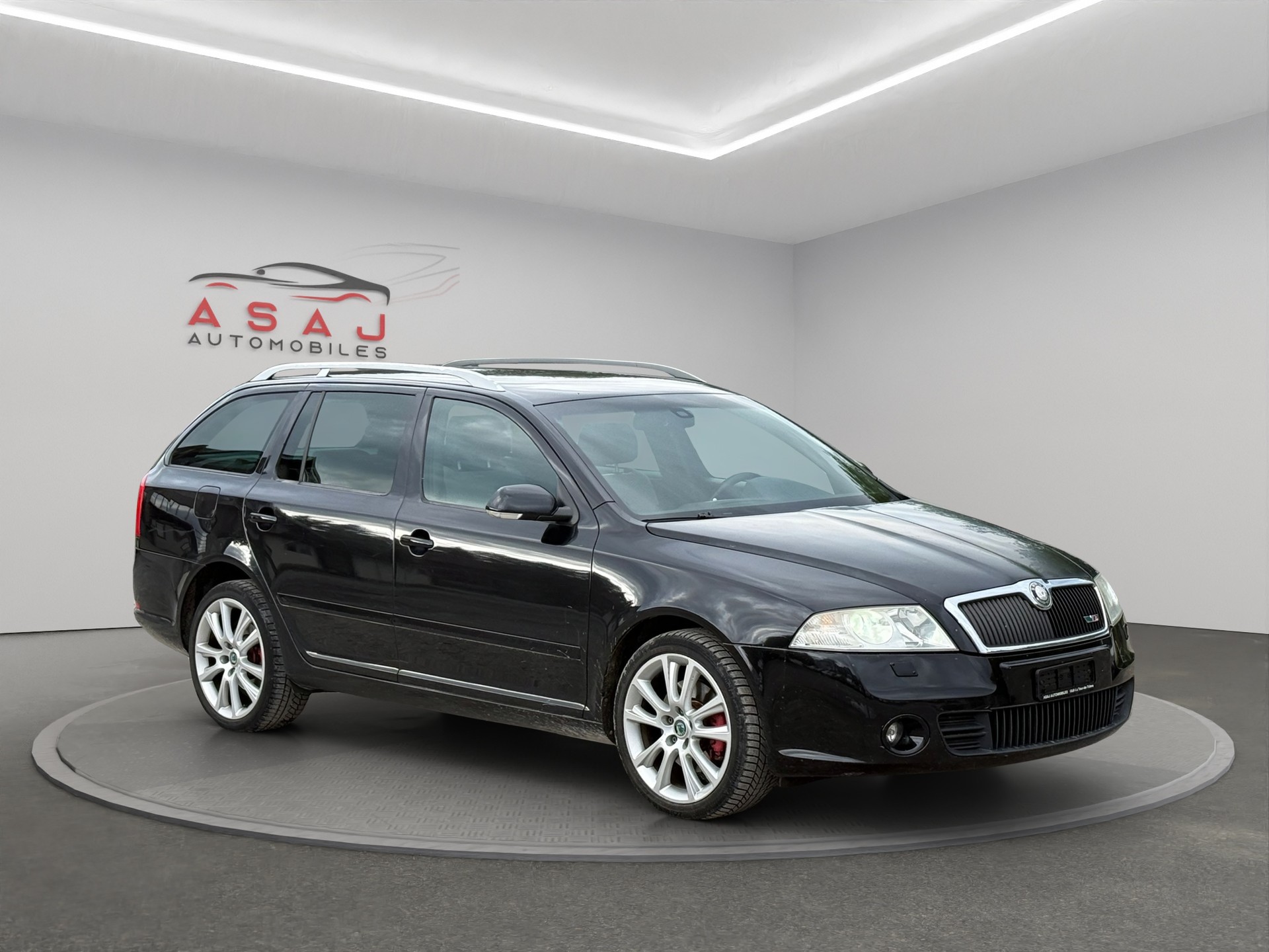 SKODA Octavia 2.0 TDI RS DSG-image-0