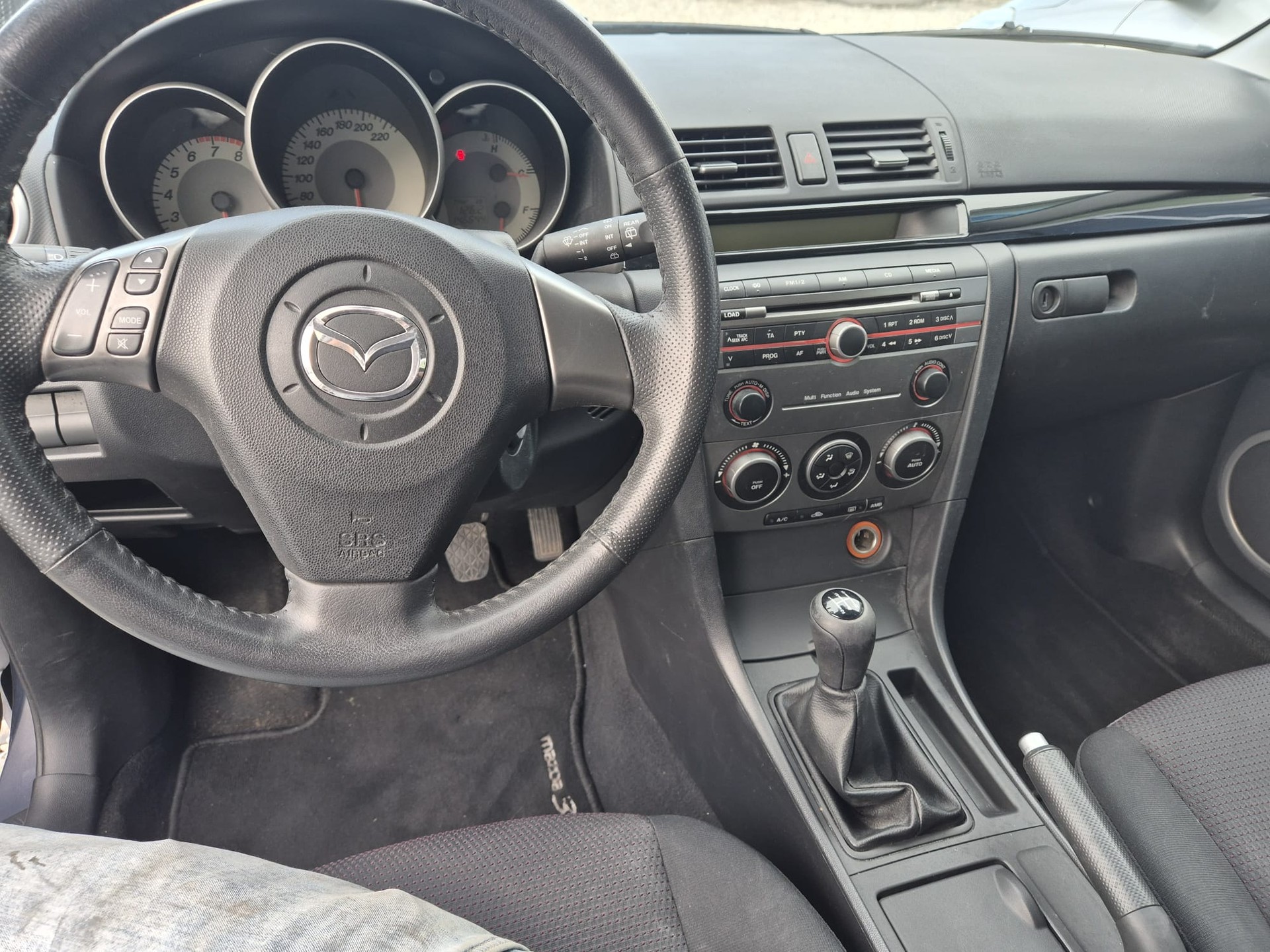 MAZDA 3 1.6 16V Exclusive-image-9