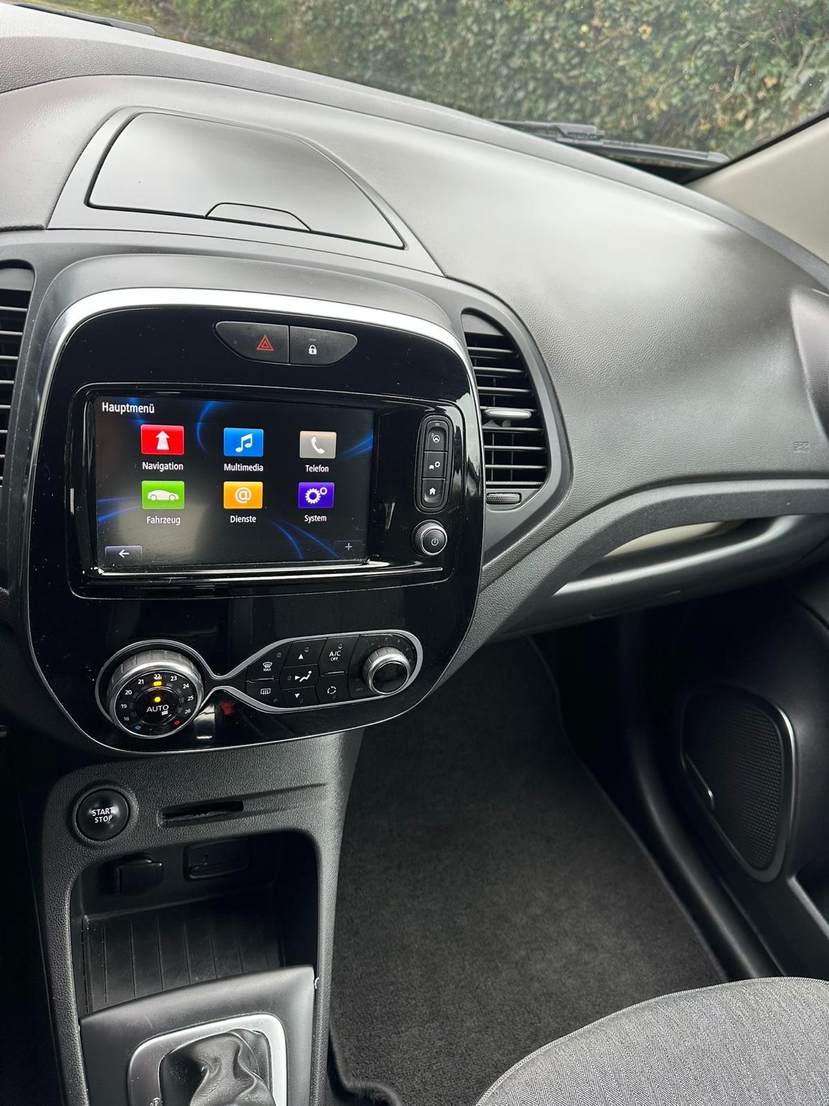 RENAULT Captur 1.2 T 16V Outdoor EDC-image-1