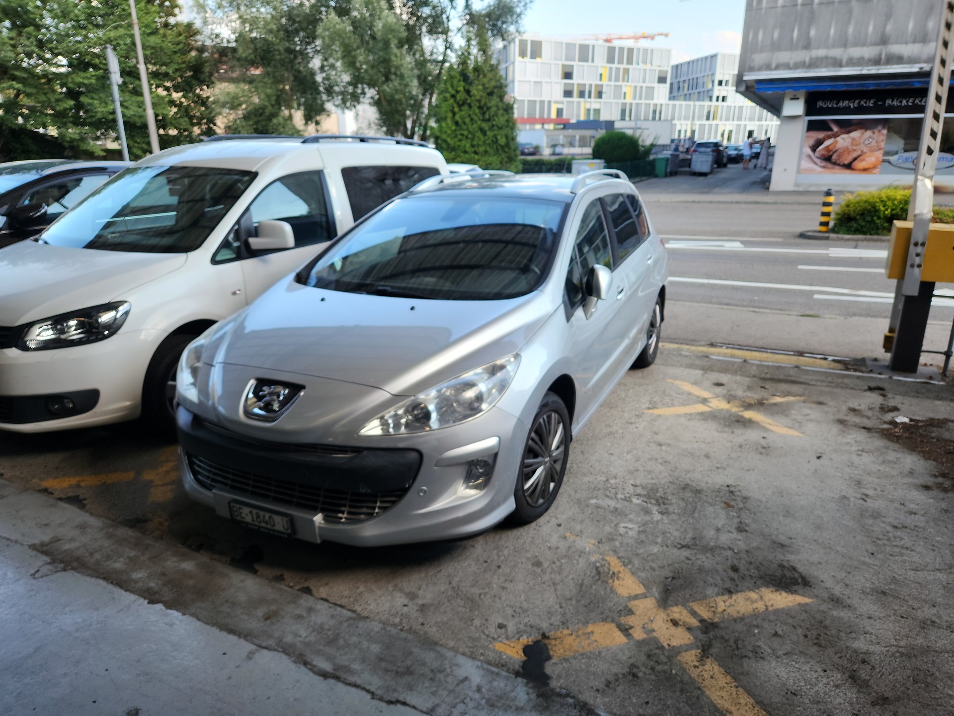 PEUGEOT 308 1.6 16V Turbo Allure-image-0