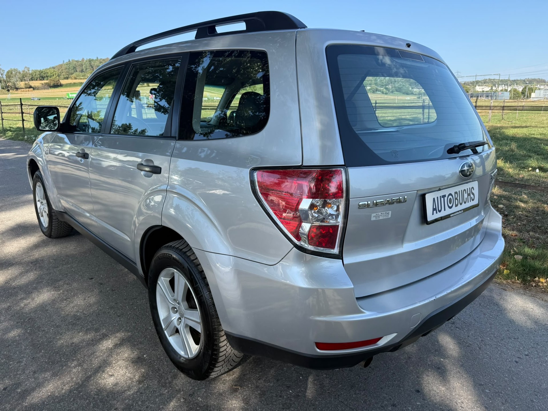 SUBARU Forester 2.0X Advantage Automatic-image-3
