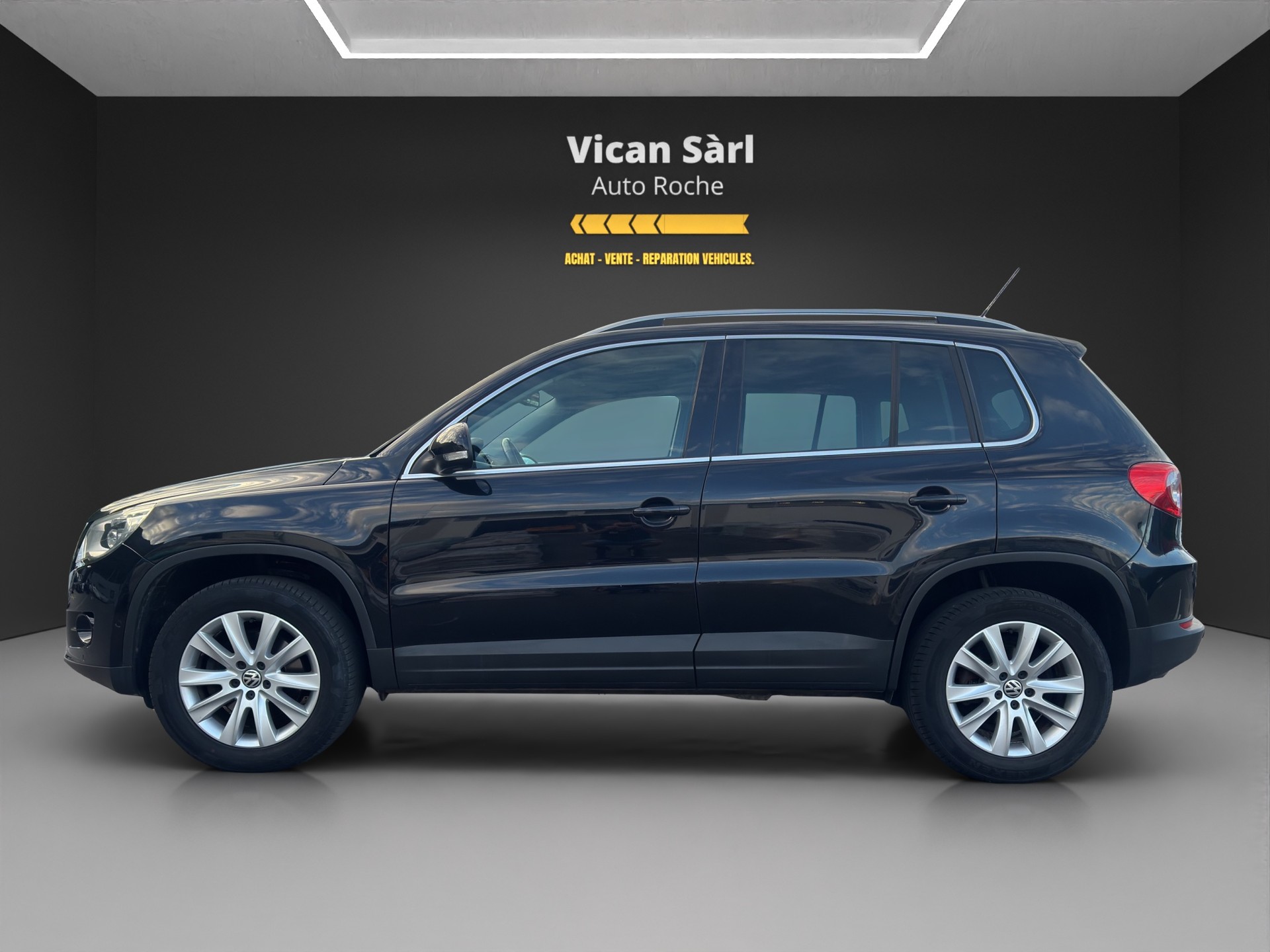 VW Tiguan 2.0 TSI Sport&Style Tiptronic-image-4