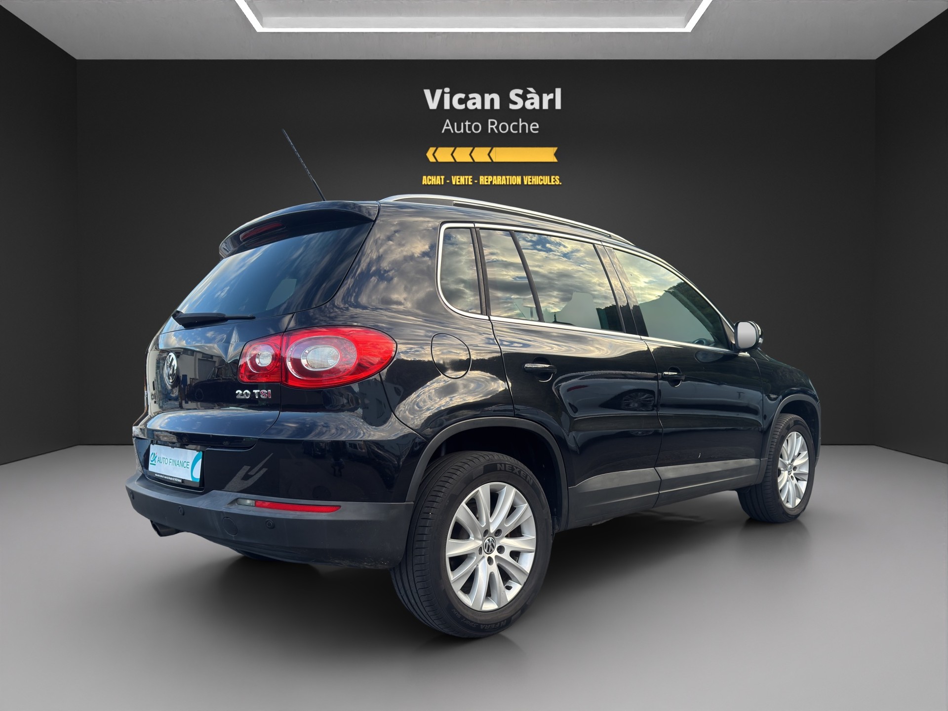 VW Tiguan 2.0 TSI Sport&Style Tiptronic-image-6