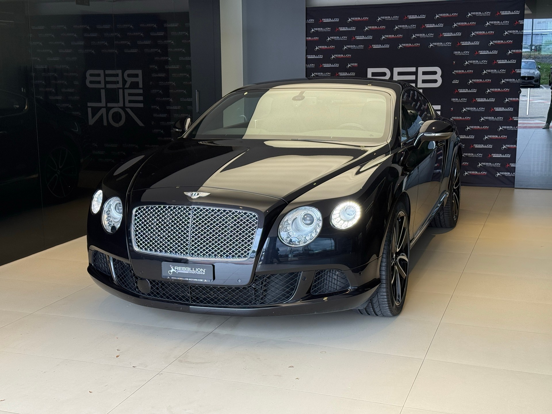 BENTLEY Continental GT 6.0 W12