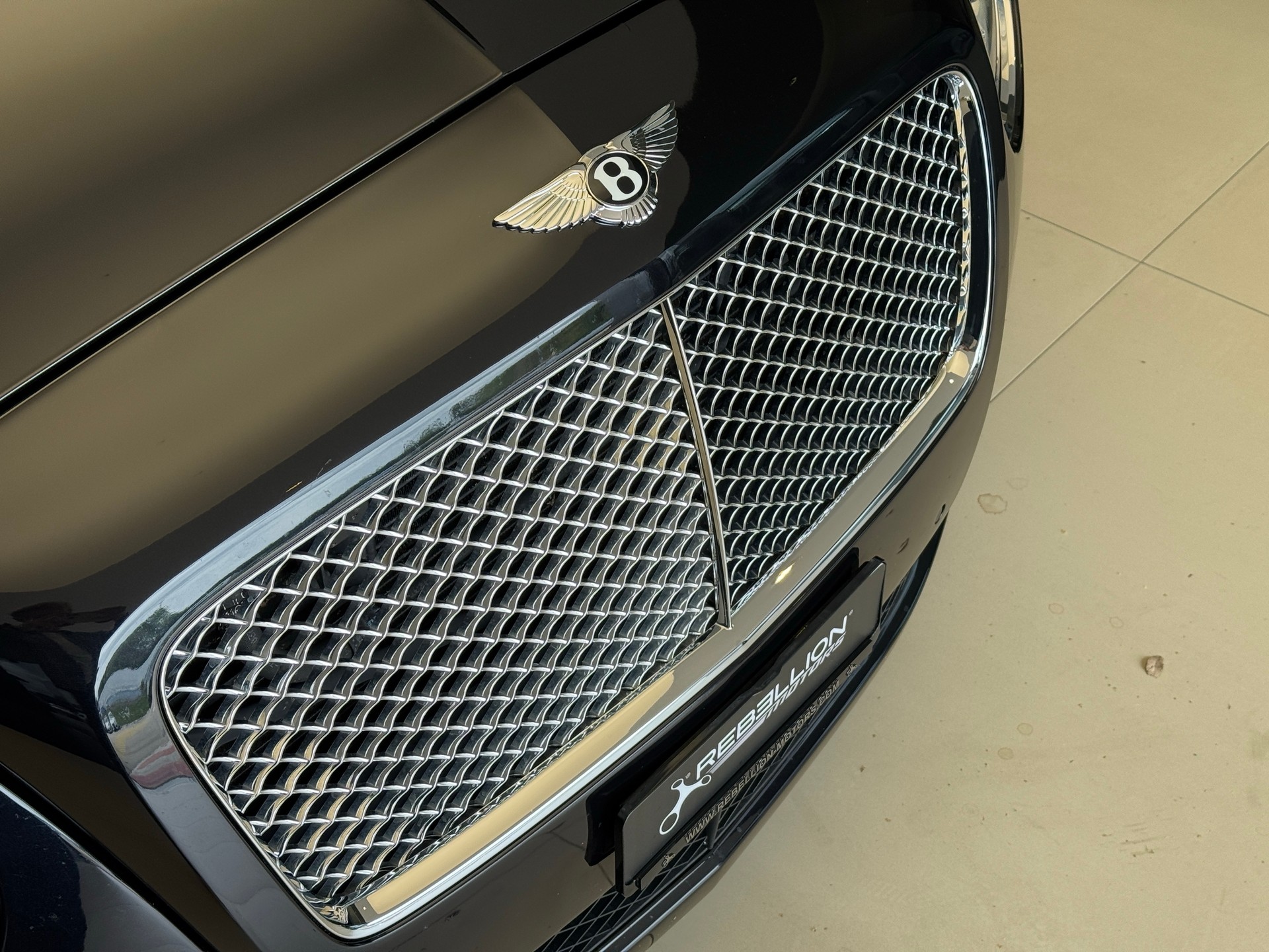 BENTLEY Continental GT 6.0 W12-image-5