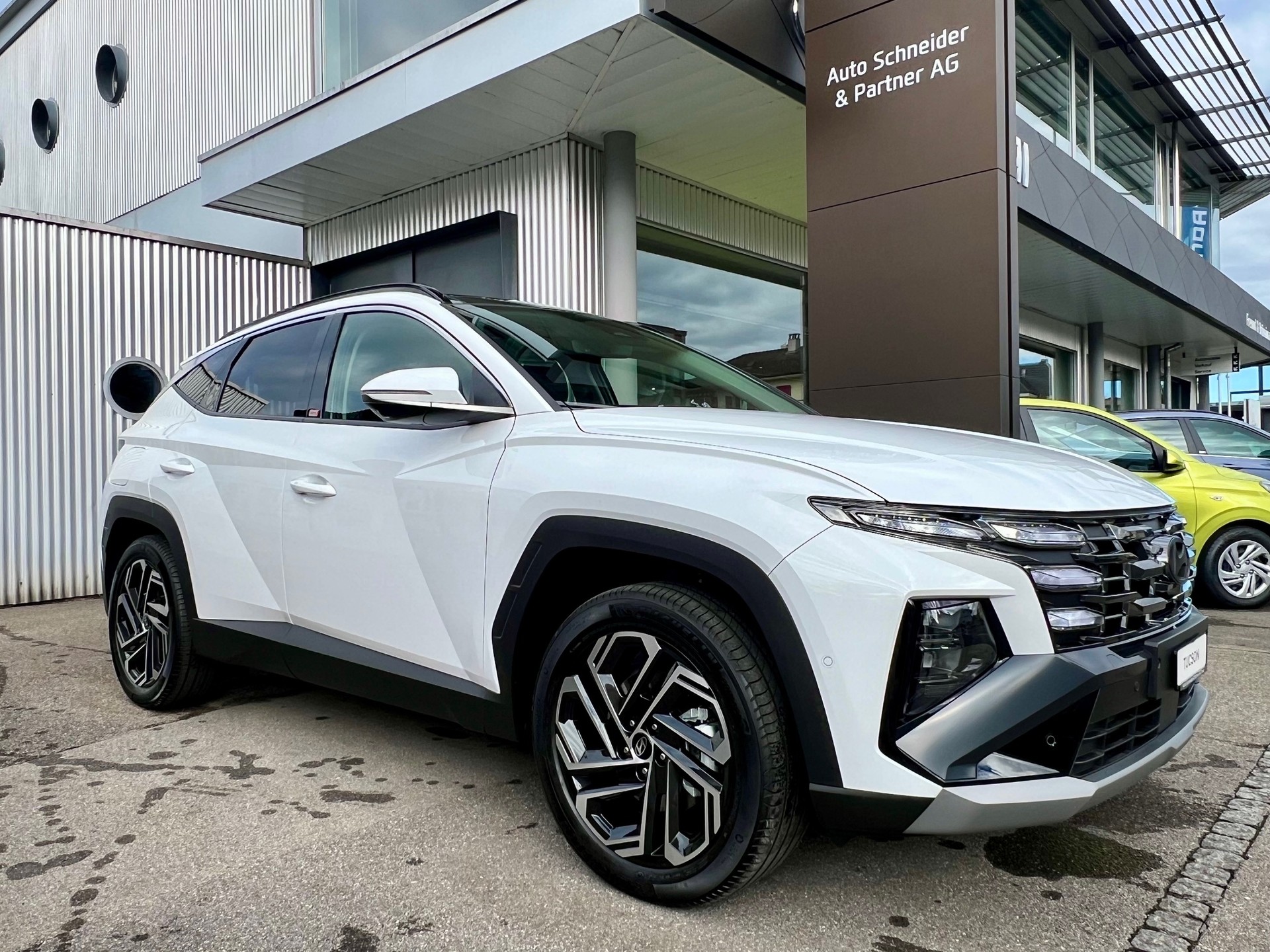 HYUNDAI Tucson 1.6 TGDI PHEV Vertex Swiss Edition 4WD-image-1