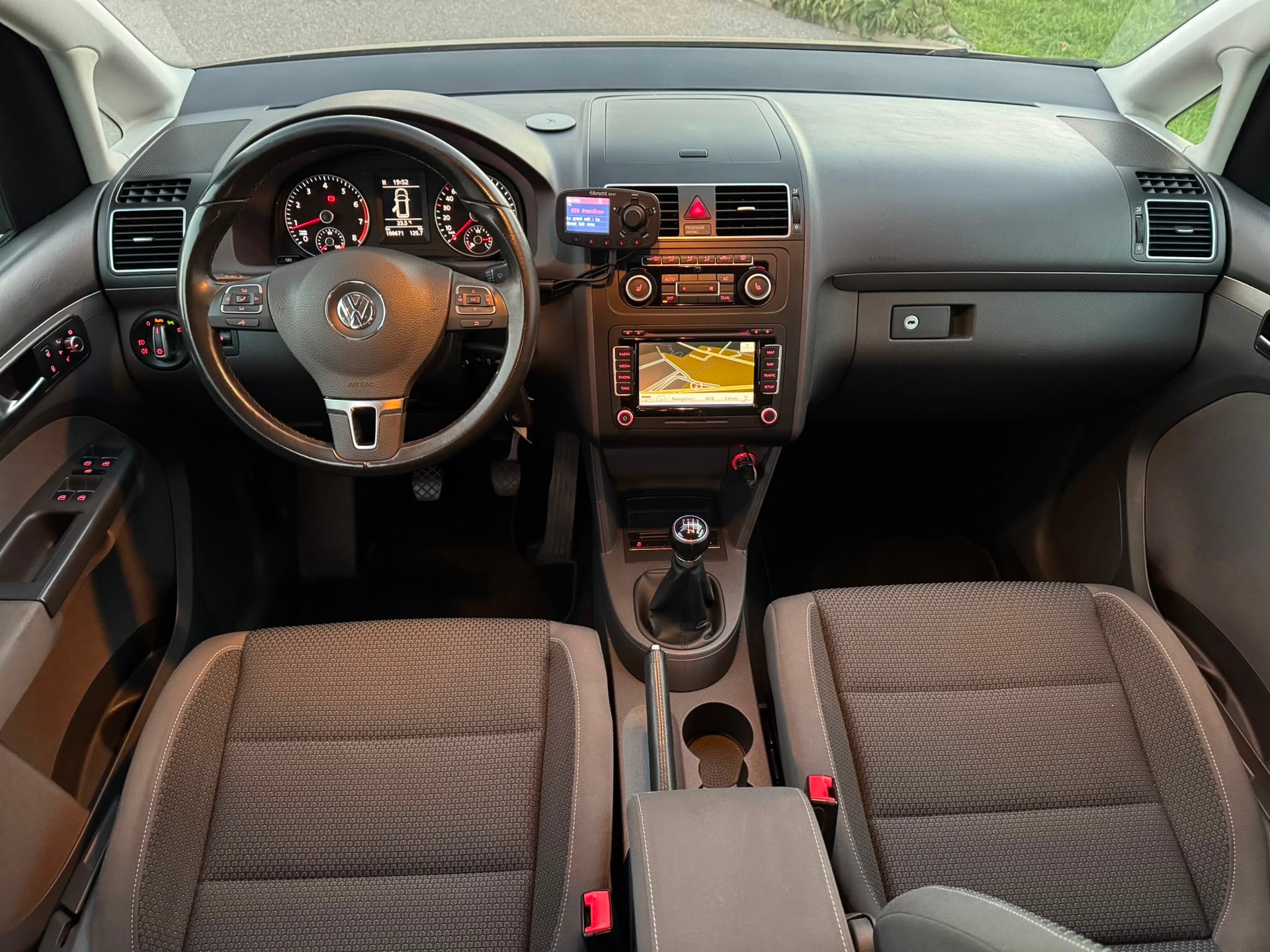 VW Touran 1.4 TSI Comfortline-image-7