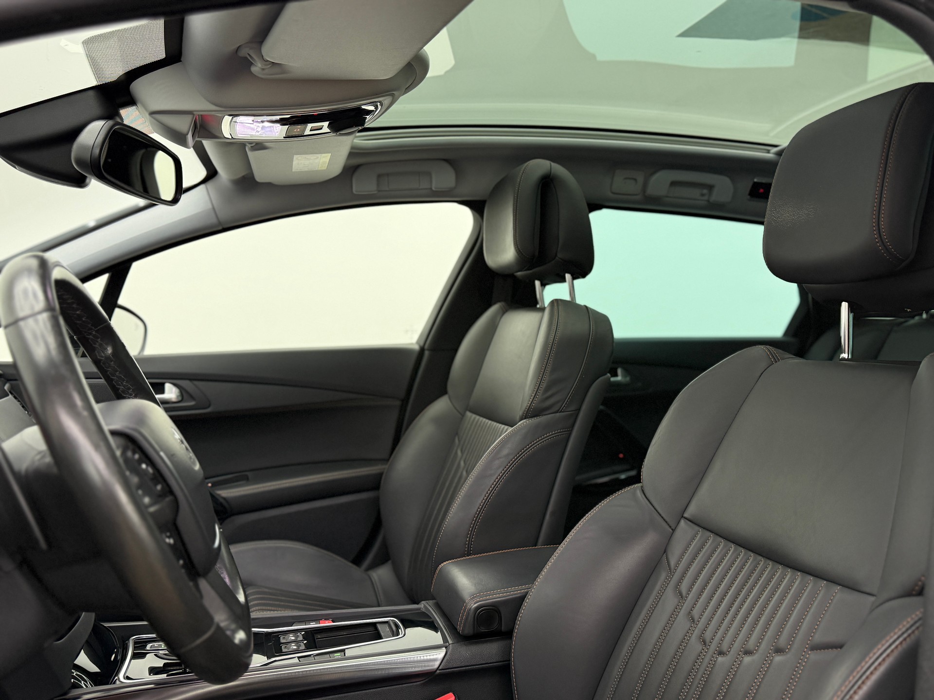 PEUGEOT 508 RXH 2.0 HDI Hybrid4 ETG6-image-19