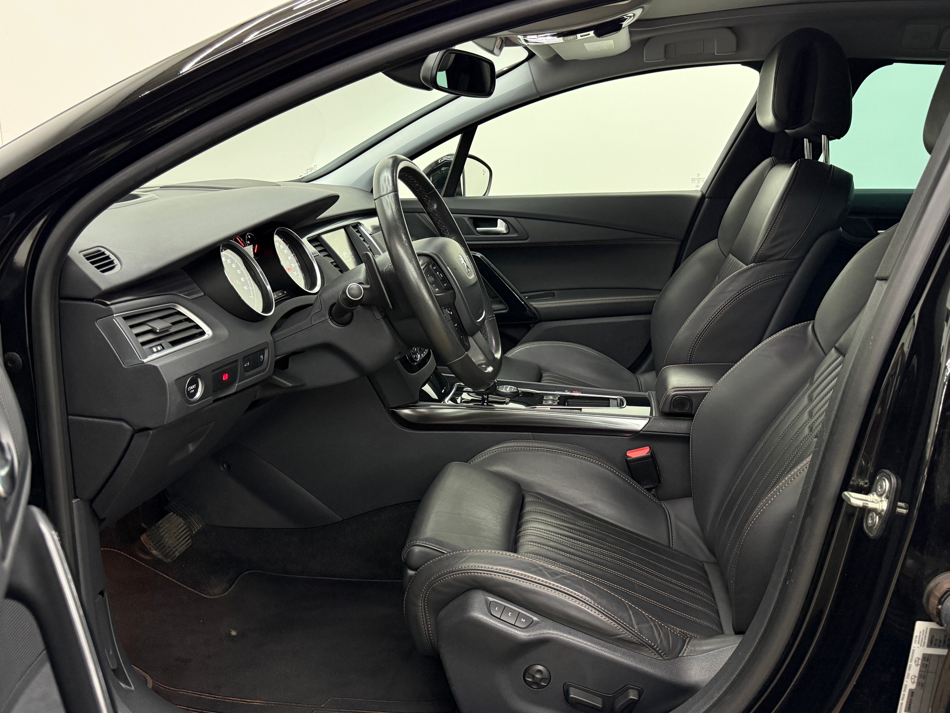 PEUGEOT 508 RXH 2.0 HDI Hybrid4 ETG6-image-18
