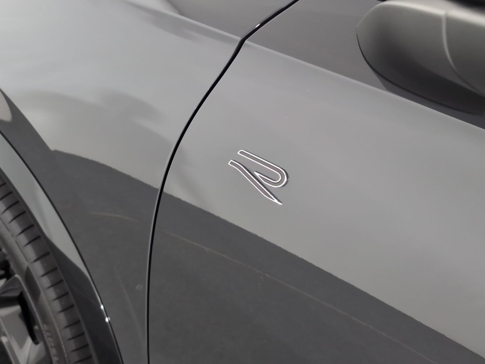 VW Tiguan 2.0 TSI DSG R-Line United 4Motion-image-5