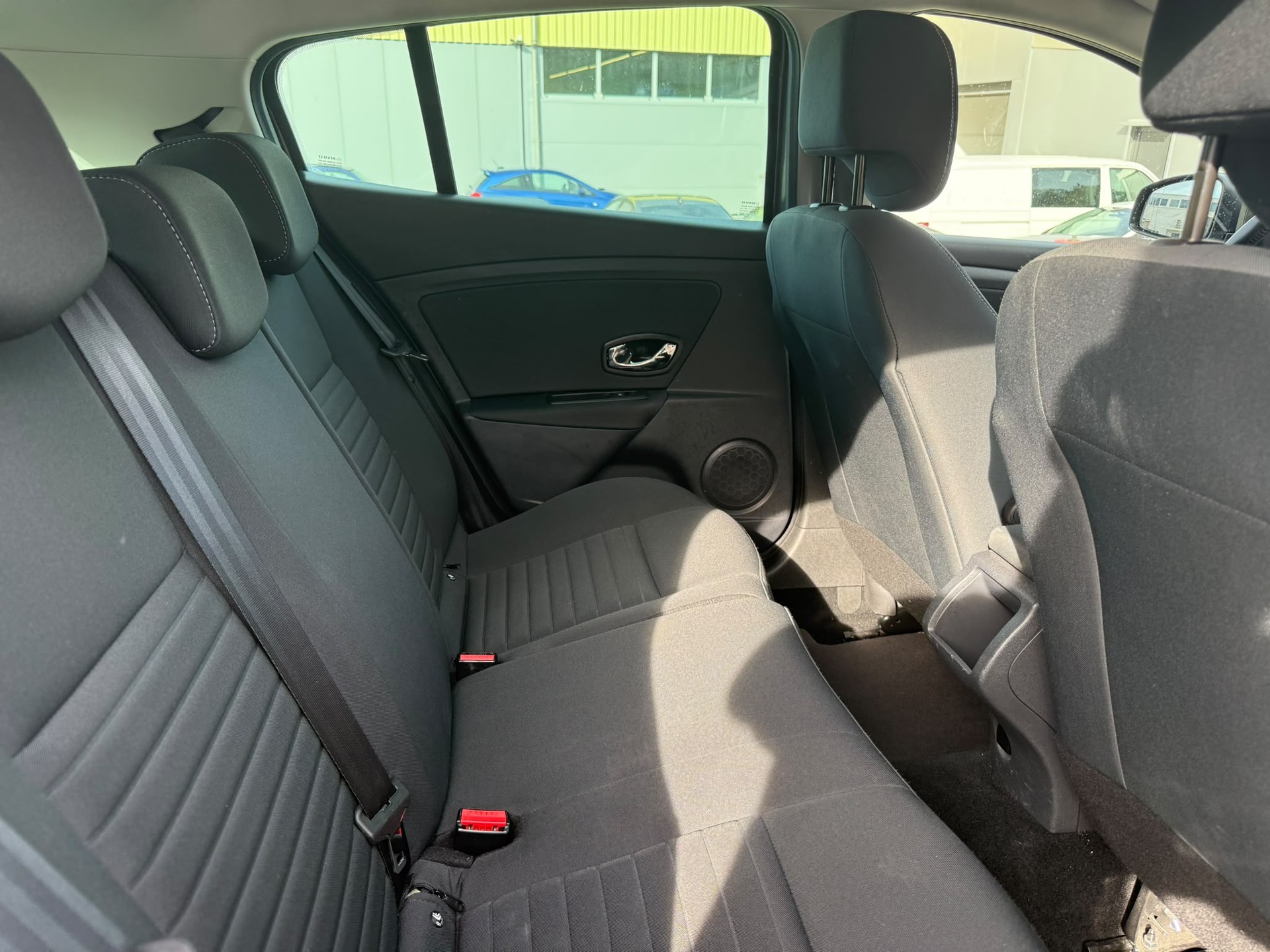 RENAULT Mégane 1.2 16V Turbo Limited EDC-image-10