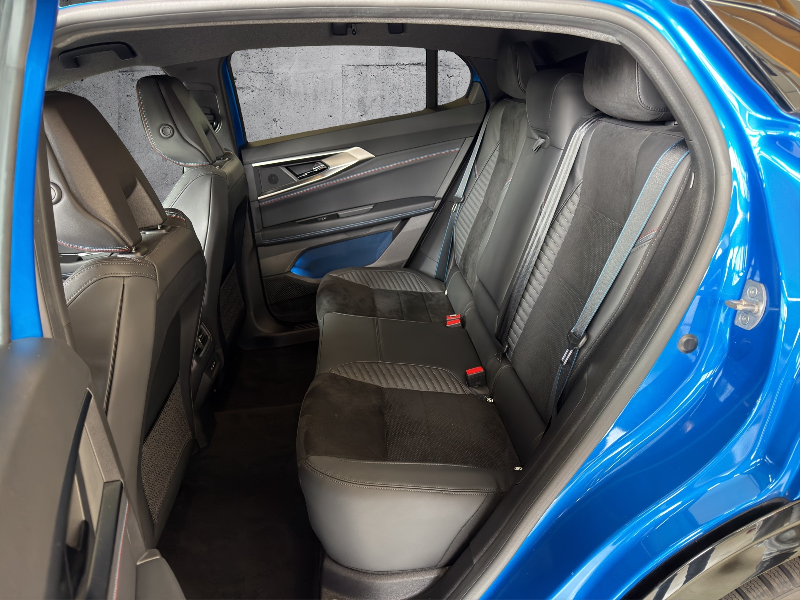 RENAULT Rafale 1.2 E-Tech Hybrid 200 Esprit Alpine *4-Control* **Leasingaktion 1.99%**-image-23
