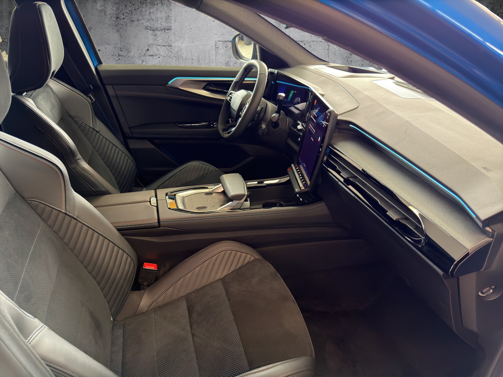 RENAULT Rafale 1.2 E-Tech Hybrid 200 Esprit Alpine *4-Control* **Leasingaktion 1.99%**-image-22
