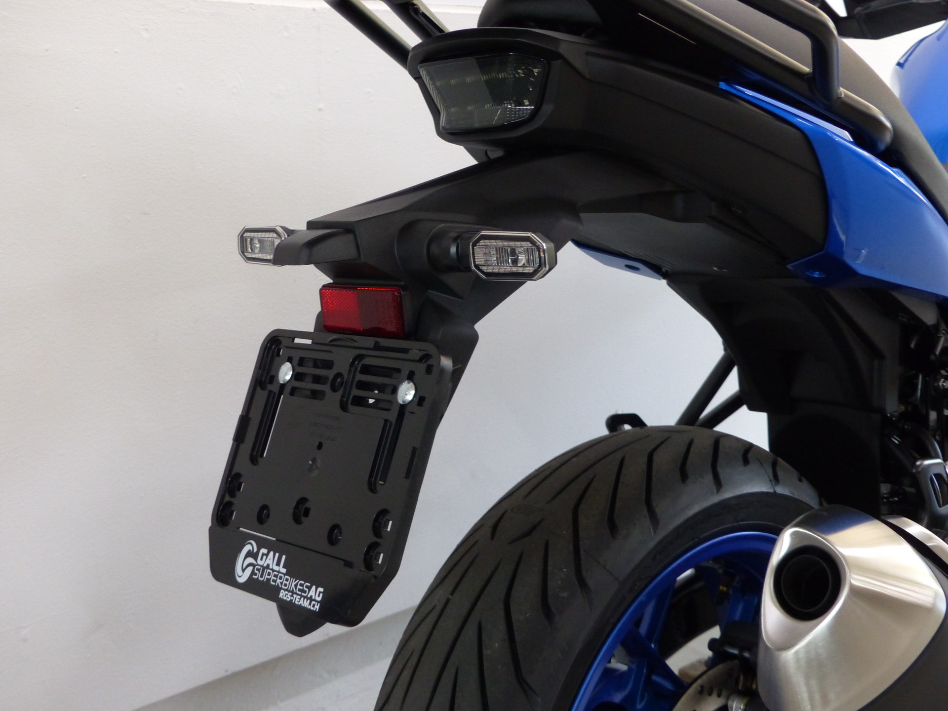 SUZUKI SV-7GX-showroom-element-2
