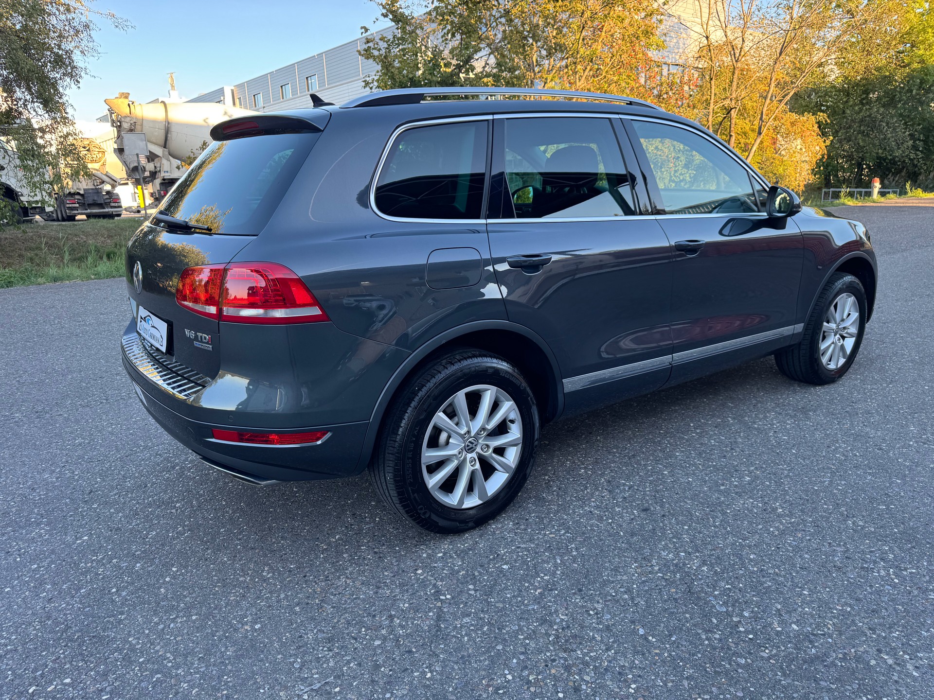 VW Touareg 3.0 TDI BlueMotion Technology Tiptronic-image-5