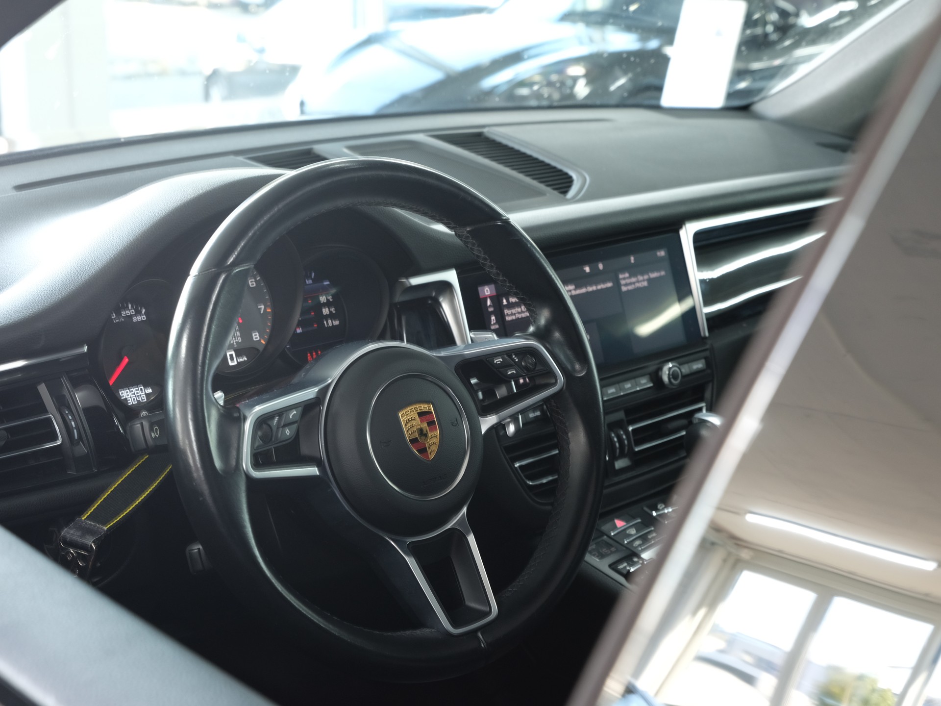 PORSCHE Macan S PDK *Sportabgassanlage* *Bose* *Panorama*-image-10