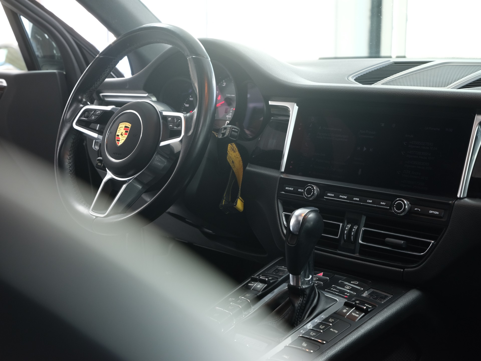 PORSCHE Macan S PDK *Sportabgassanlage* *Bose* *Panorama*-image-18