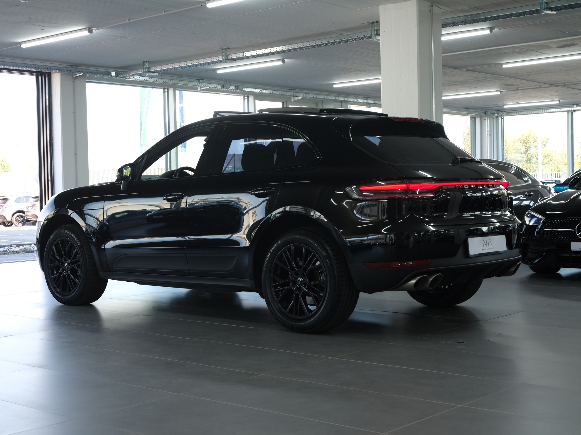PORSCHE Macan S PDK *Sportabgassanlage* *Bose* *Panorama*-image-23