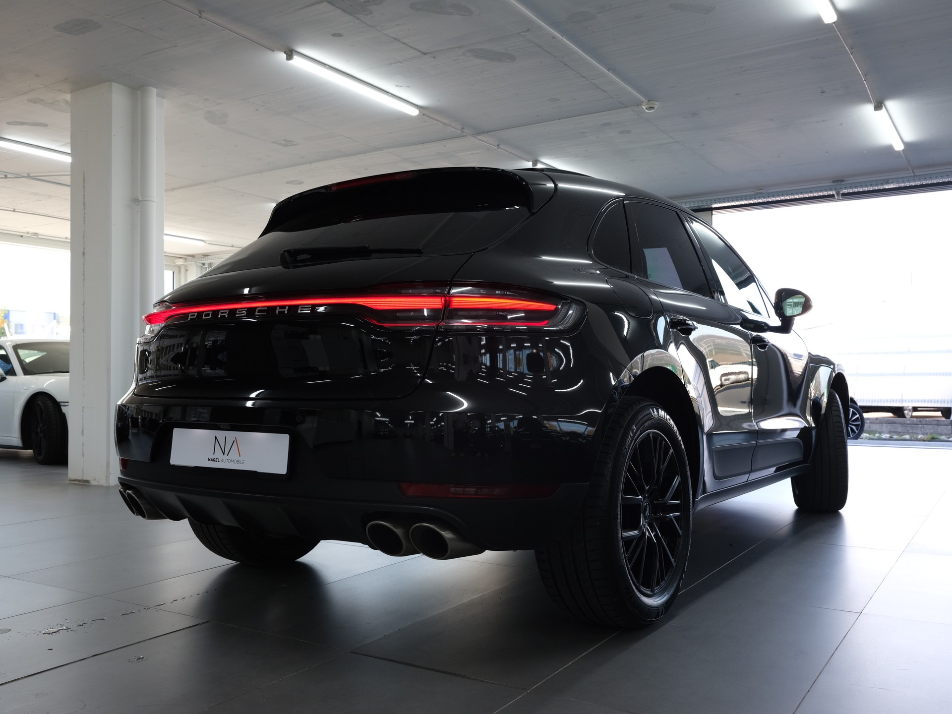 PORSCHE Macan S PDK *Sportabgassanlage* *Bose* *Panorama*-image-1