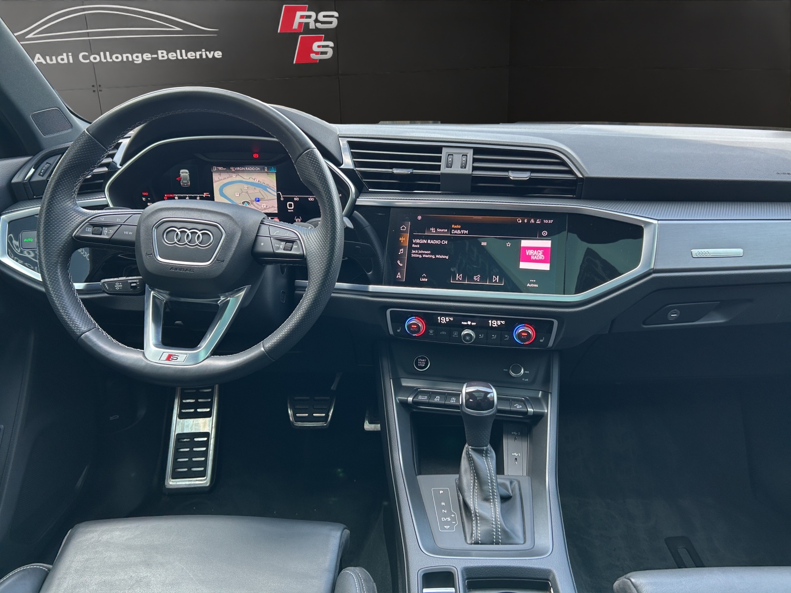 AUDI Q3 35 TFSI S line Attraction S-tronic-image-12