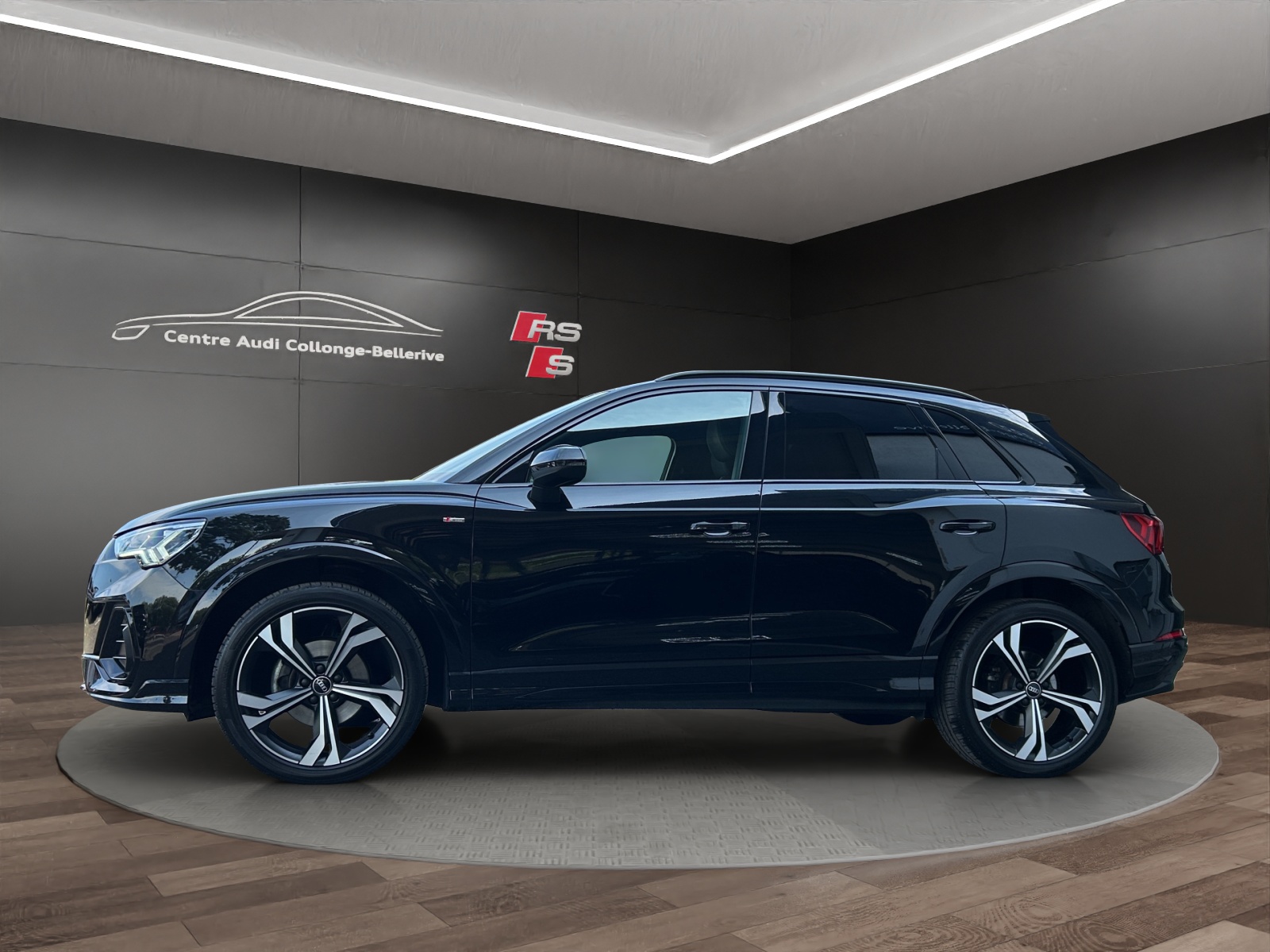 AUDI Q3 35 TFSI S line Attraction S-tronic-image-2