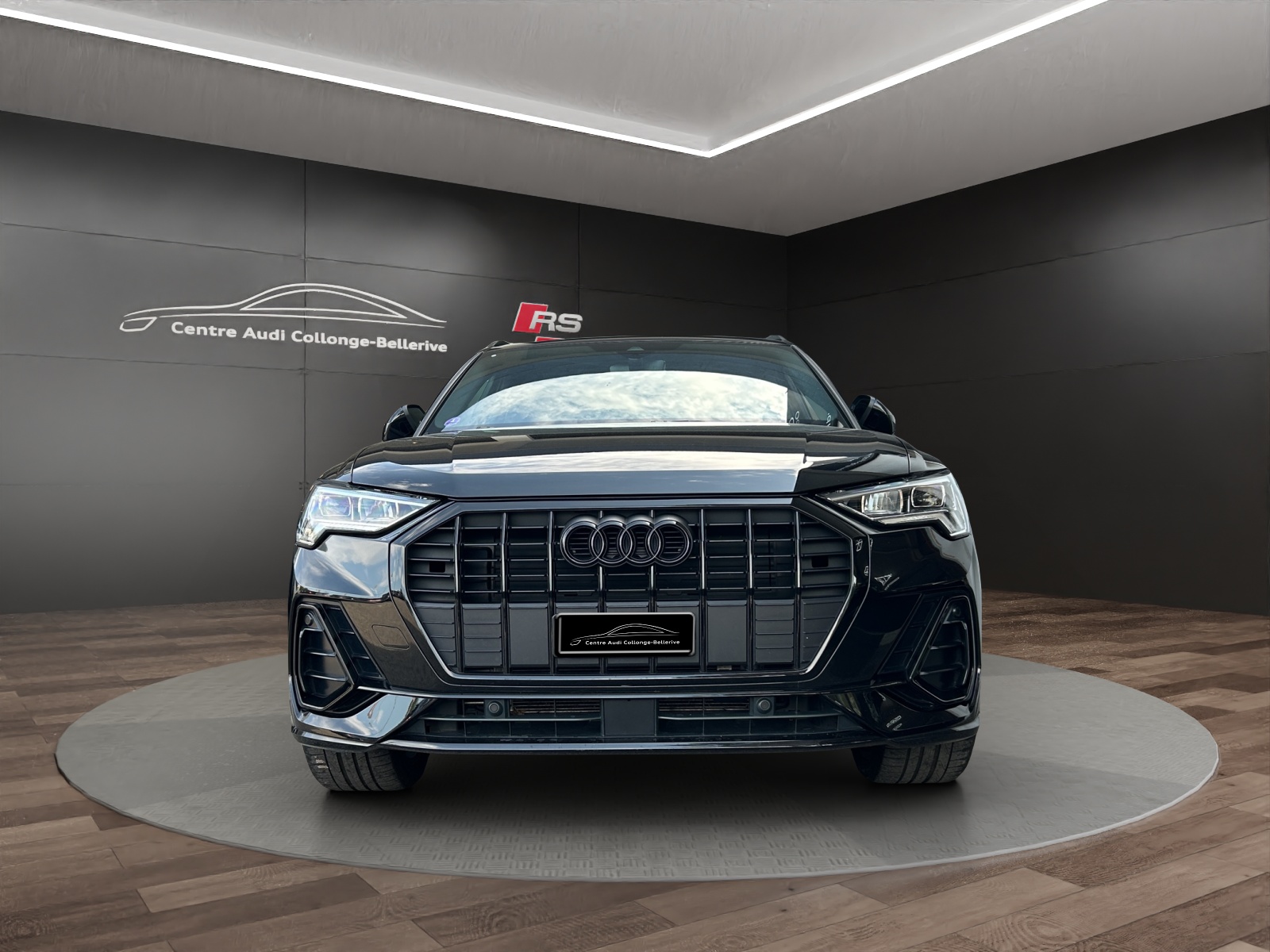 AUDI Q3 35 TFSI S line Attraction S-tronic-image-1