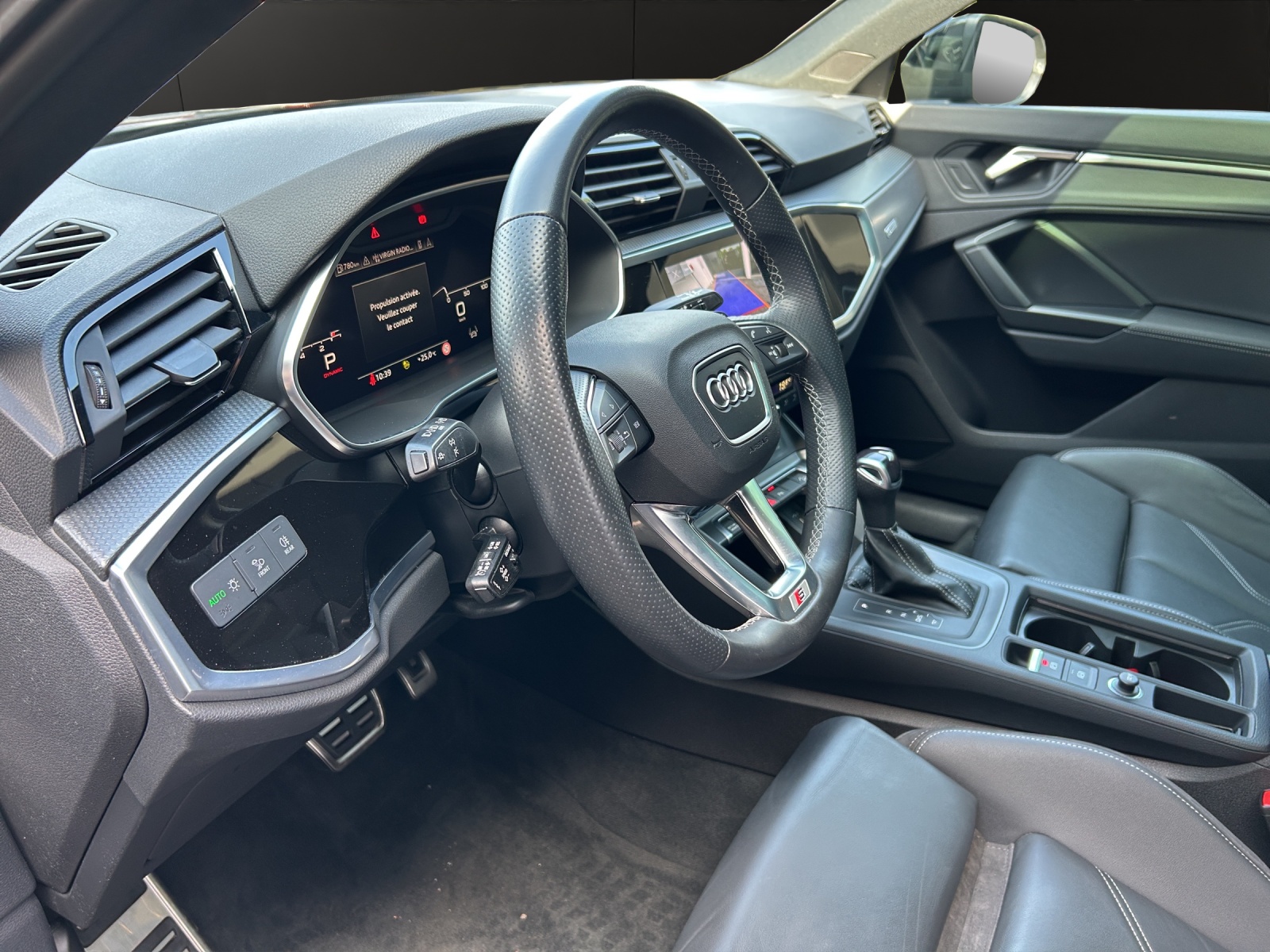 AUDI Q3 35 TFSI S line Attraction S-tronic-image-18