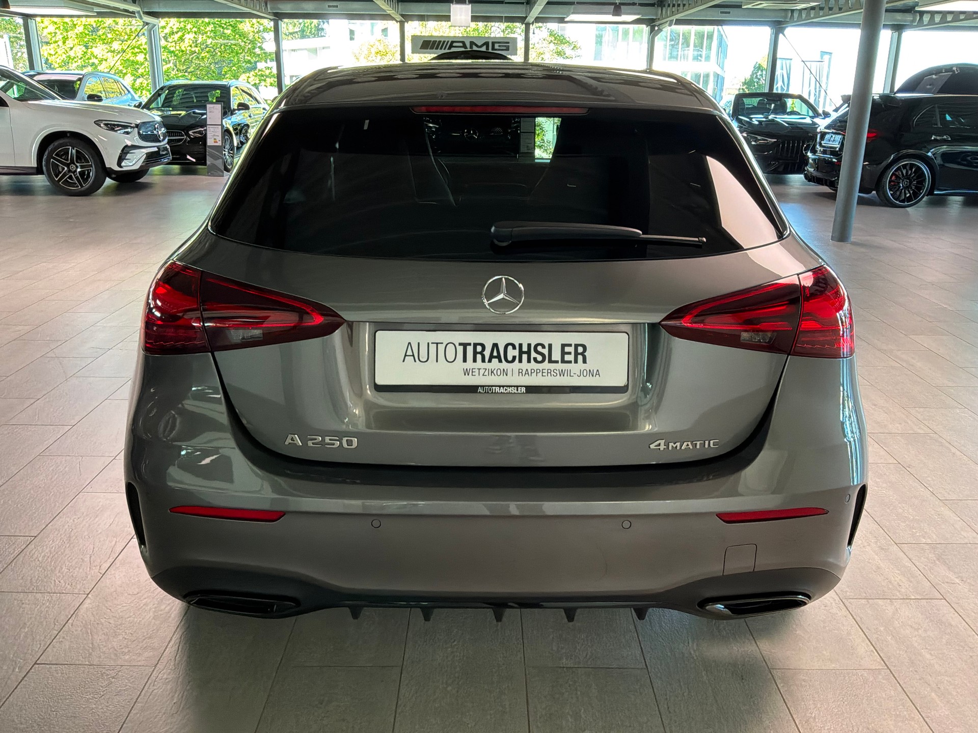 MERCEDES-BENZ A 250 4Matic 8G-DCT-image-4