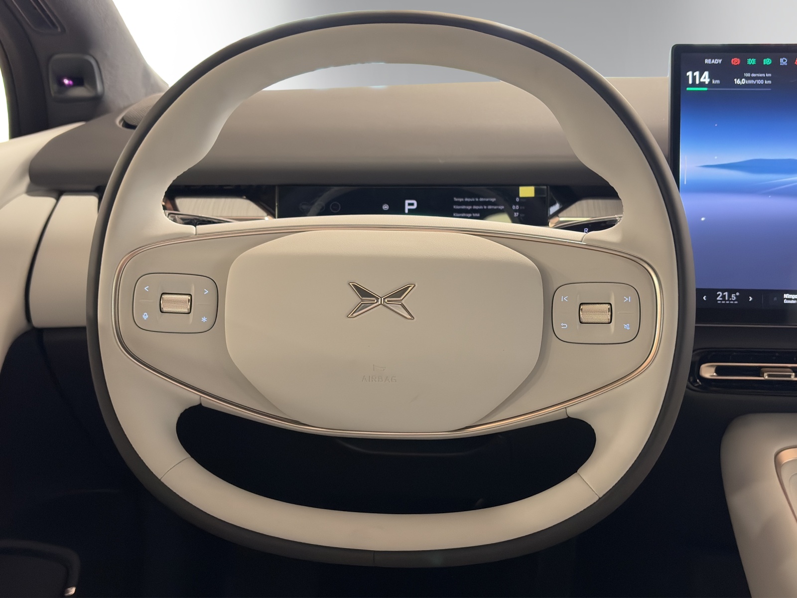 XPENG P7+ AWD PERFORMANCE-image-13