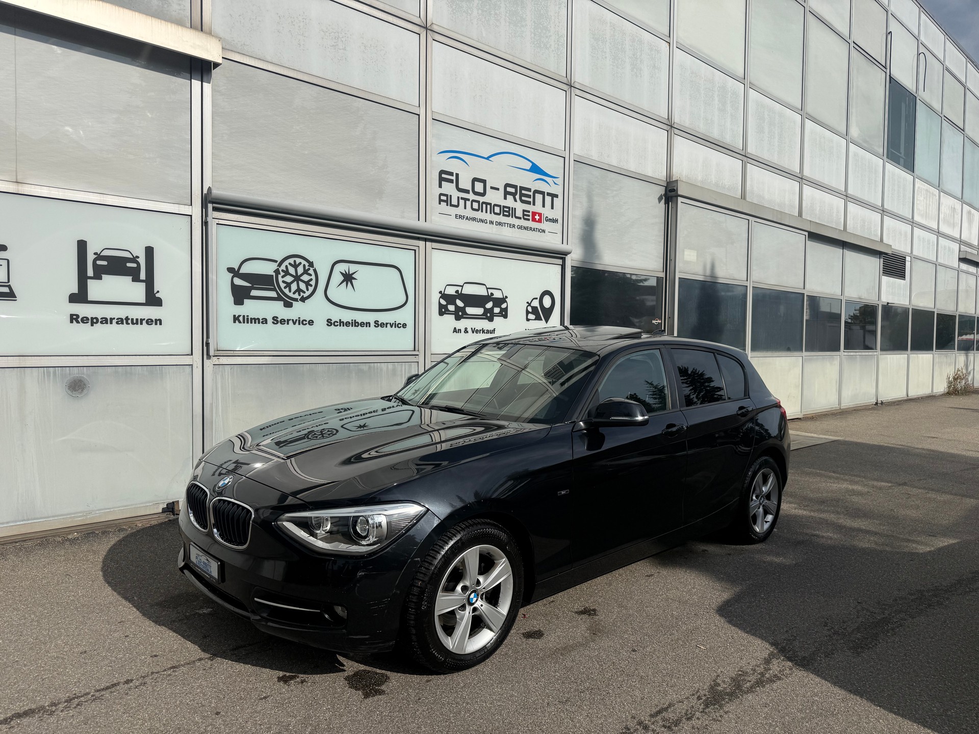 BMW 118i Sport Line Steptronic || ab MFK-image-0