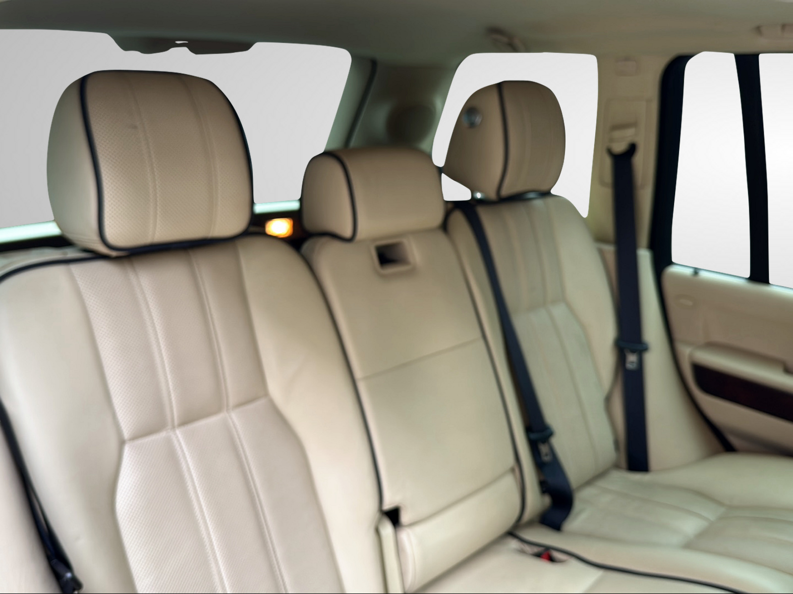 LAND ROVER Range Rover 3.6 d Vogue Automatic-image-23
